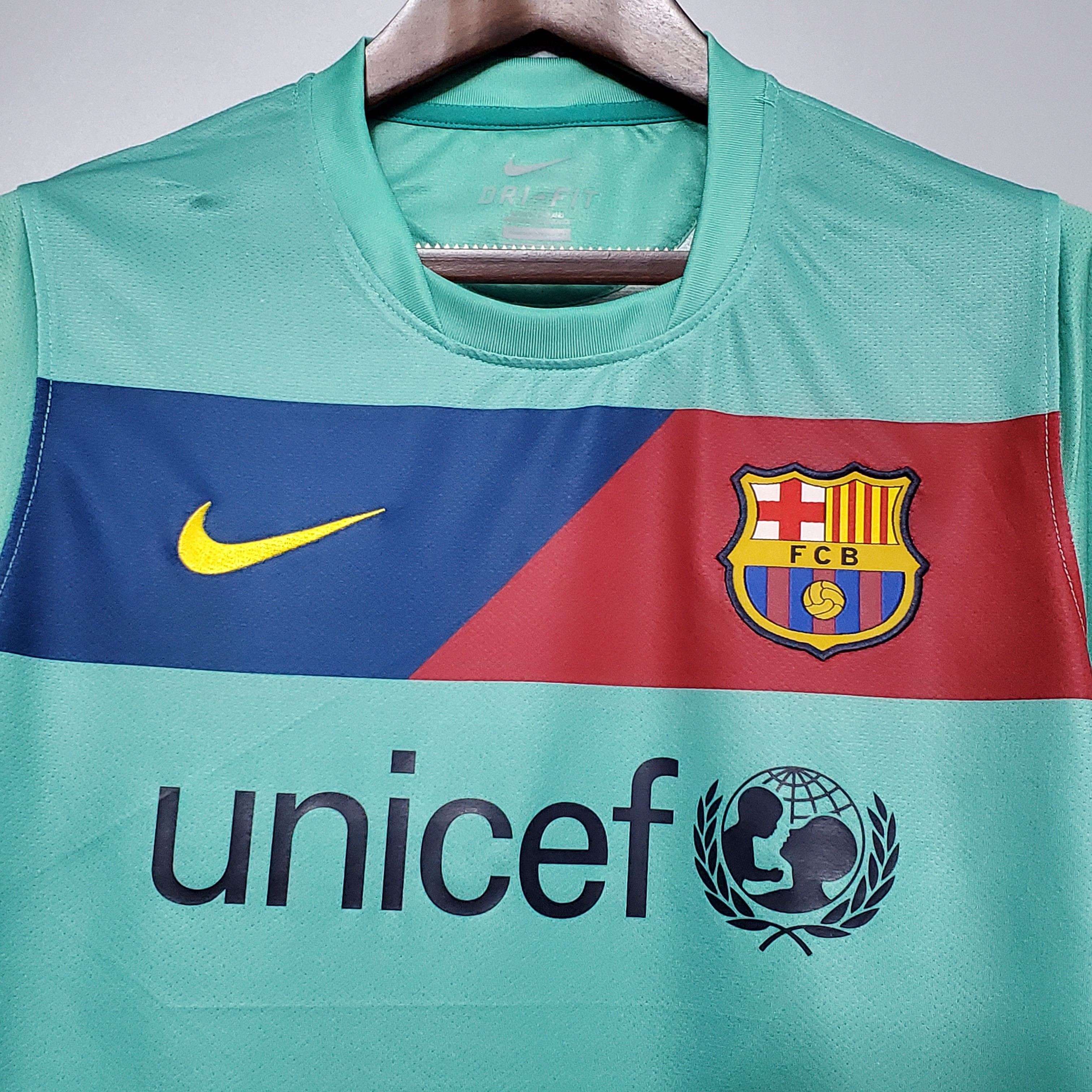 10-11 Barcelona Away Retro Jersey/10-11巴萨客场