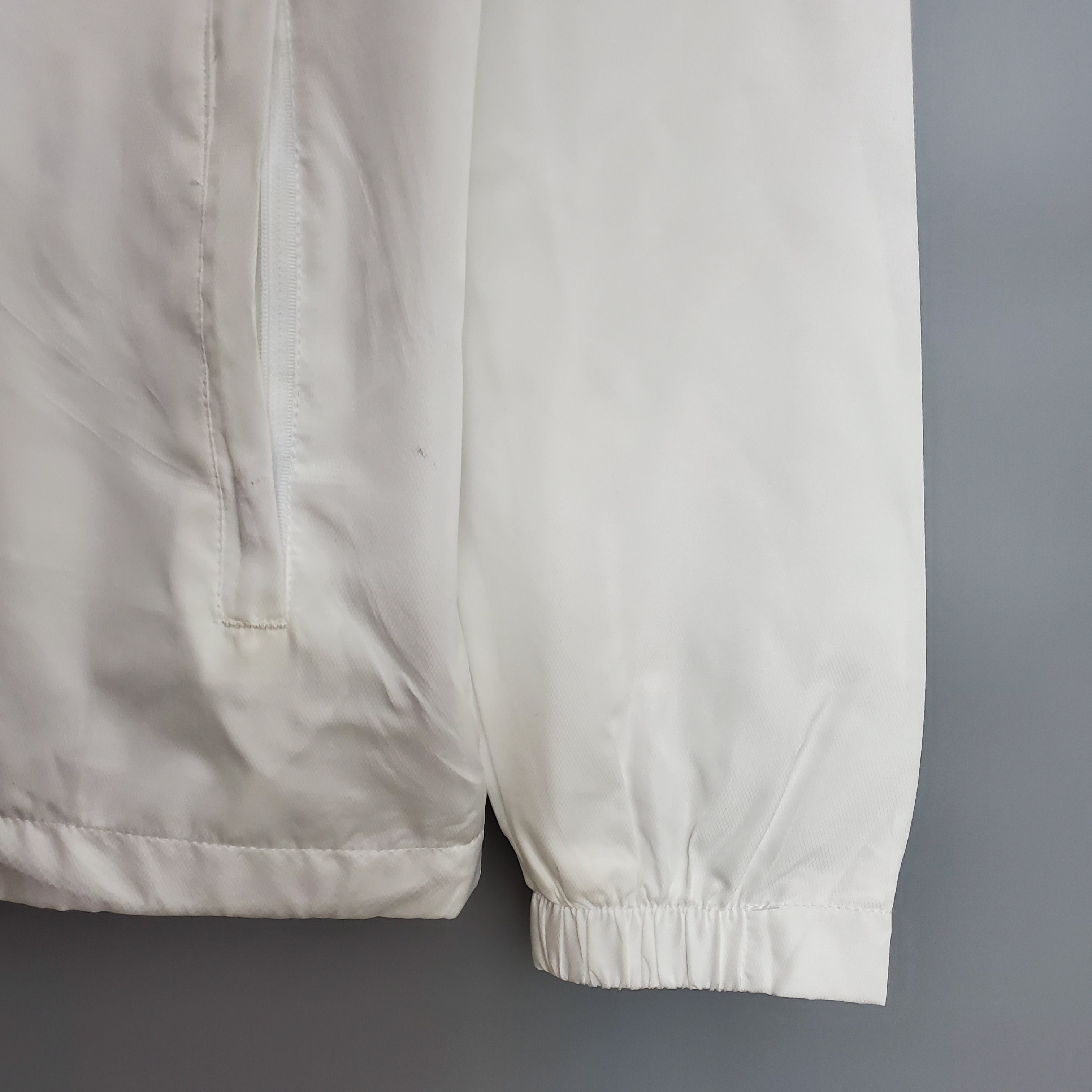 Windbreaker Santos Black and White S-XXL