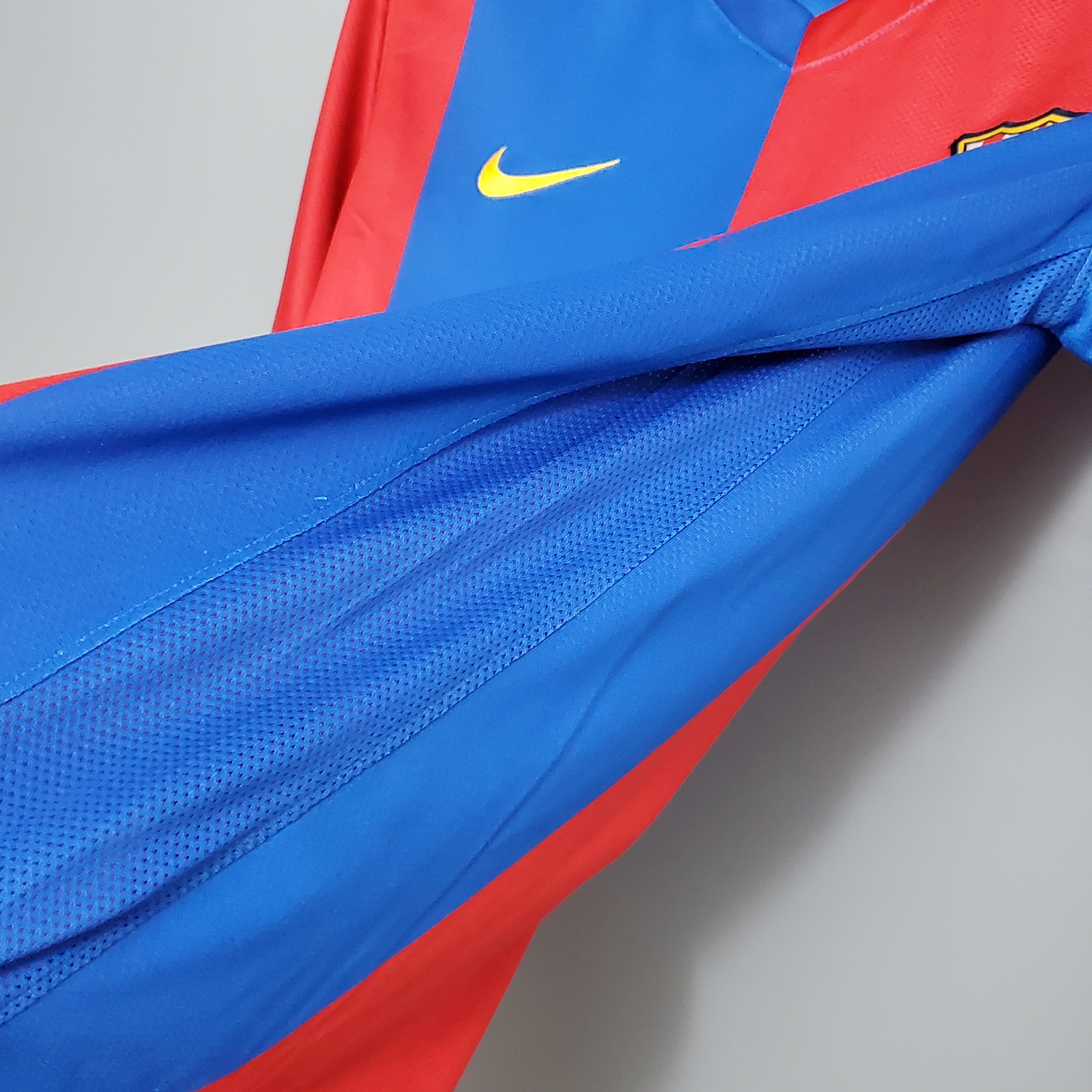 06-07 Barcelona Home Retro Jersey/06-07巴萨主场