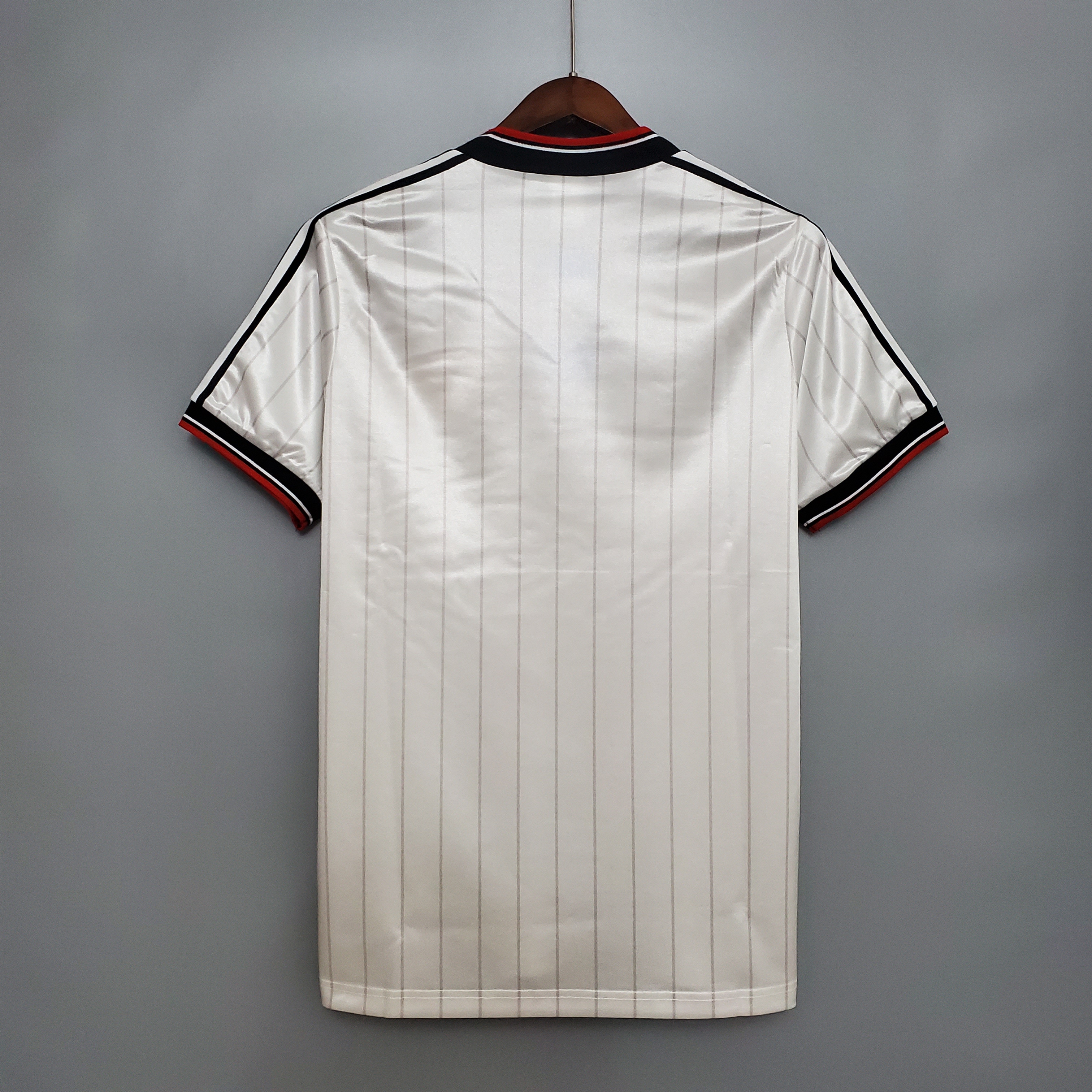 1983 Manchester United Away Retro Jersey/1983曼联客场