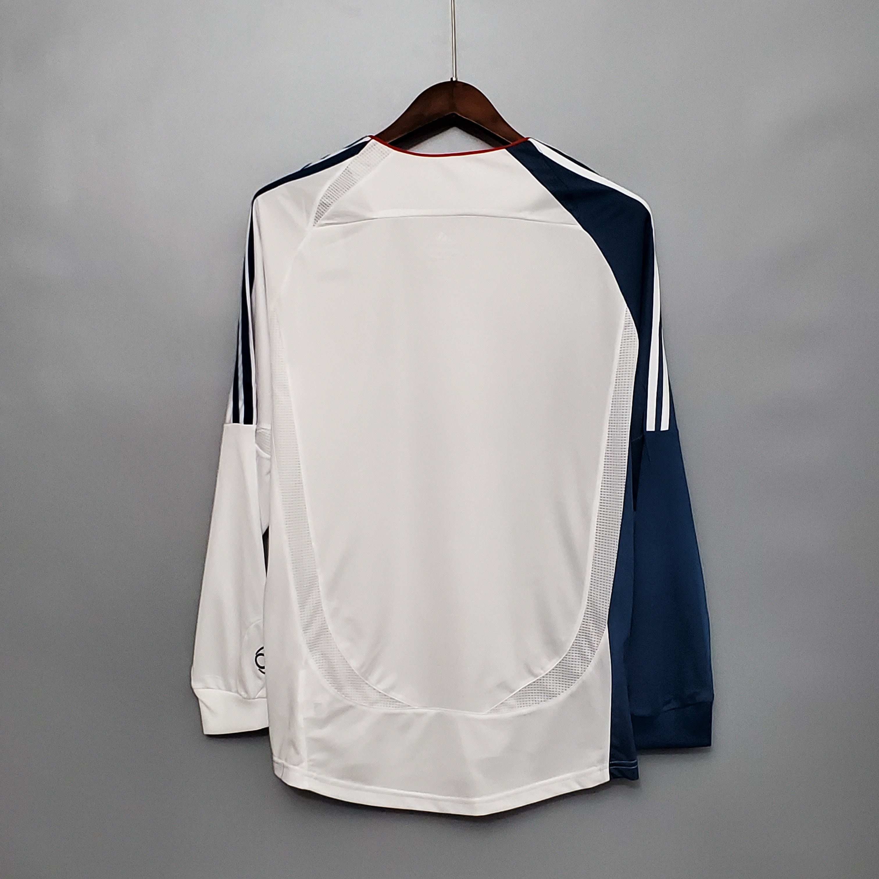 06-07 Liverpool Away Long Sleeve Retro Jersey/06-07 利物浦客场长袖