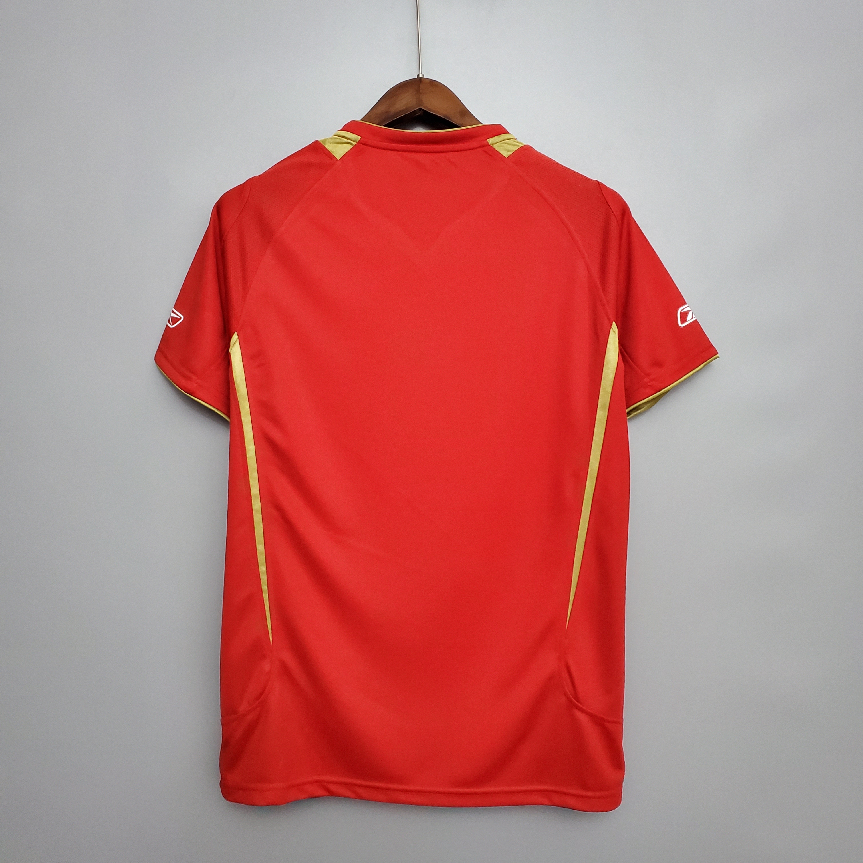 05-06 Liverpool Home Retro Jersey/05-06 利物浦主场