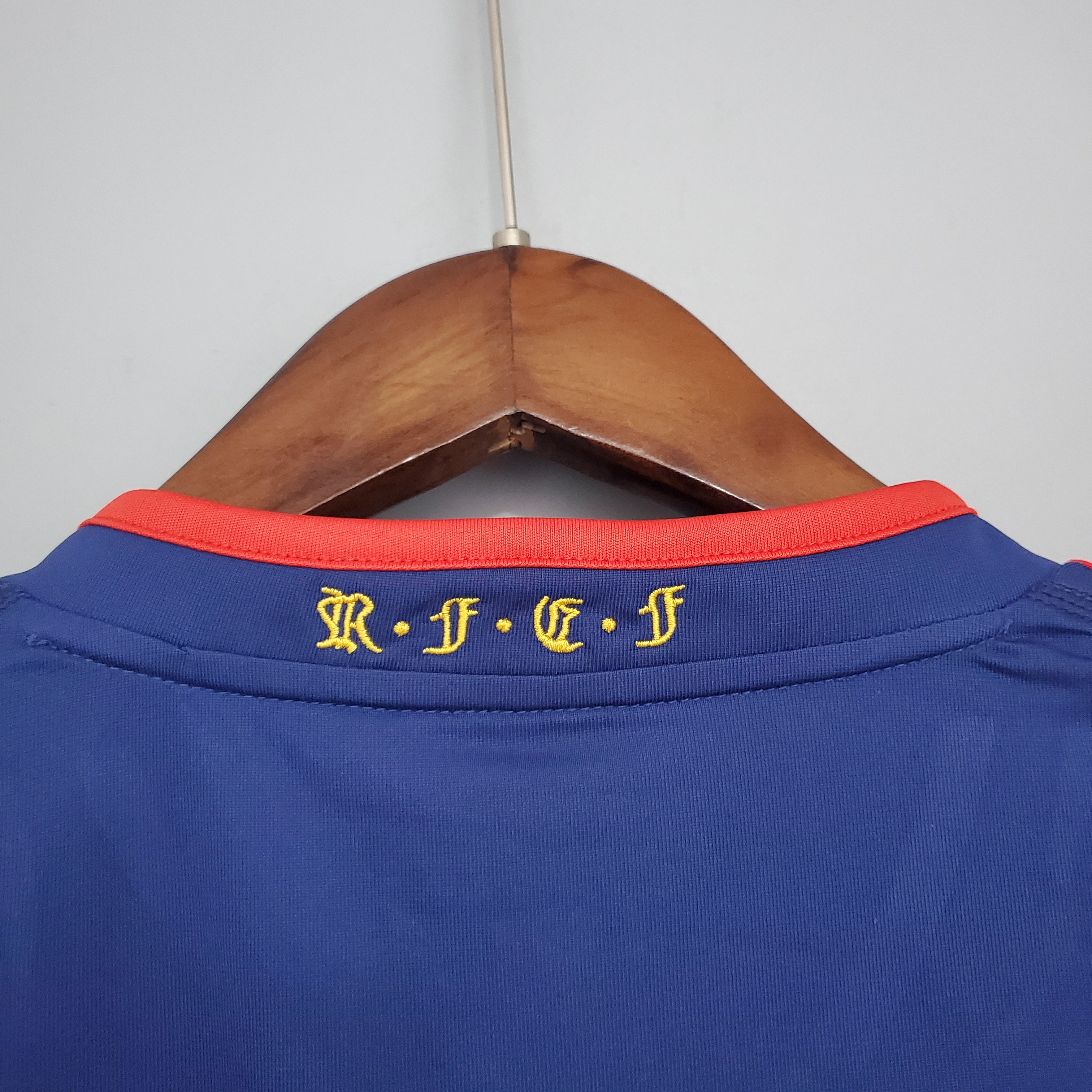 2010 Spain Away Long Sleeve Retro Jersey/2010 西班牙客场长袖