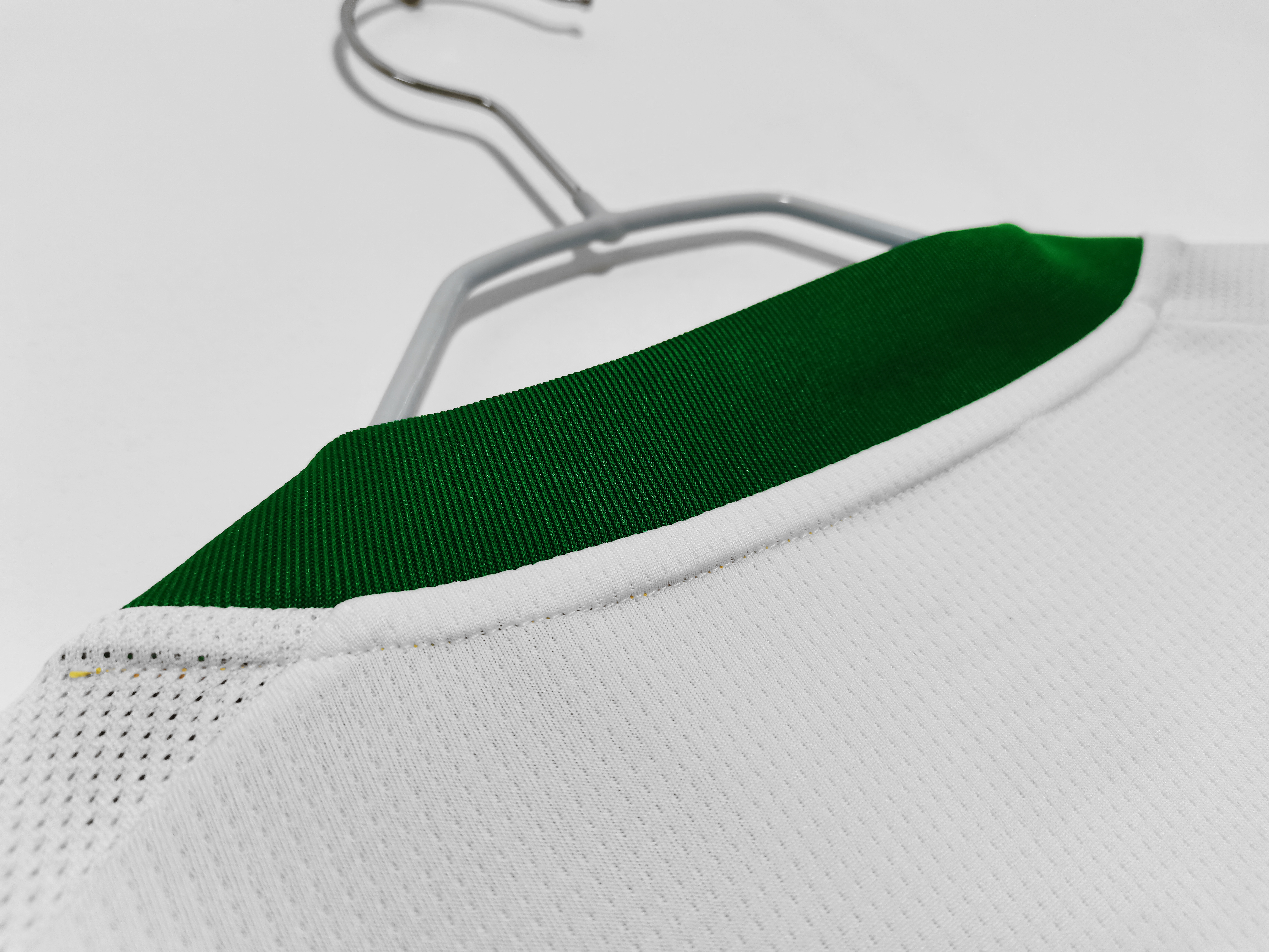 06-07 Celtic Third White Retro Jersey/06-07 凯尔特人第二客场