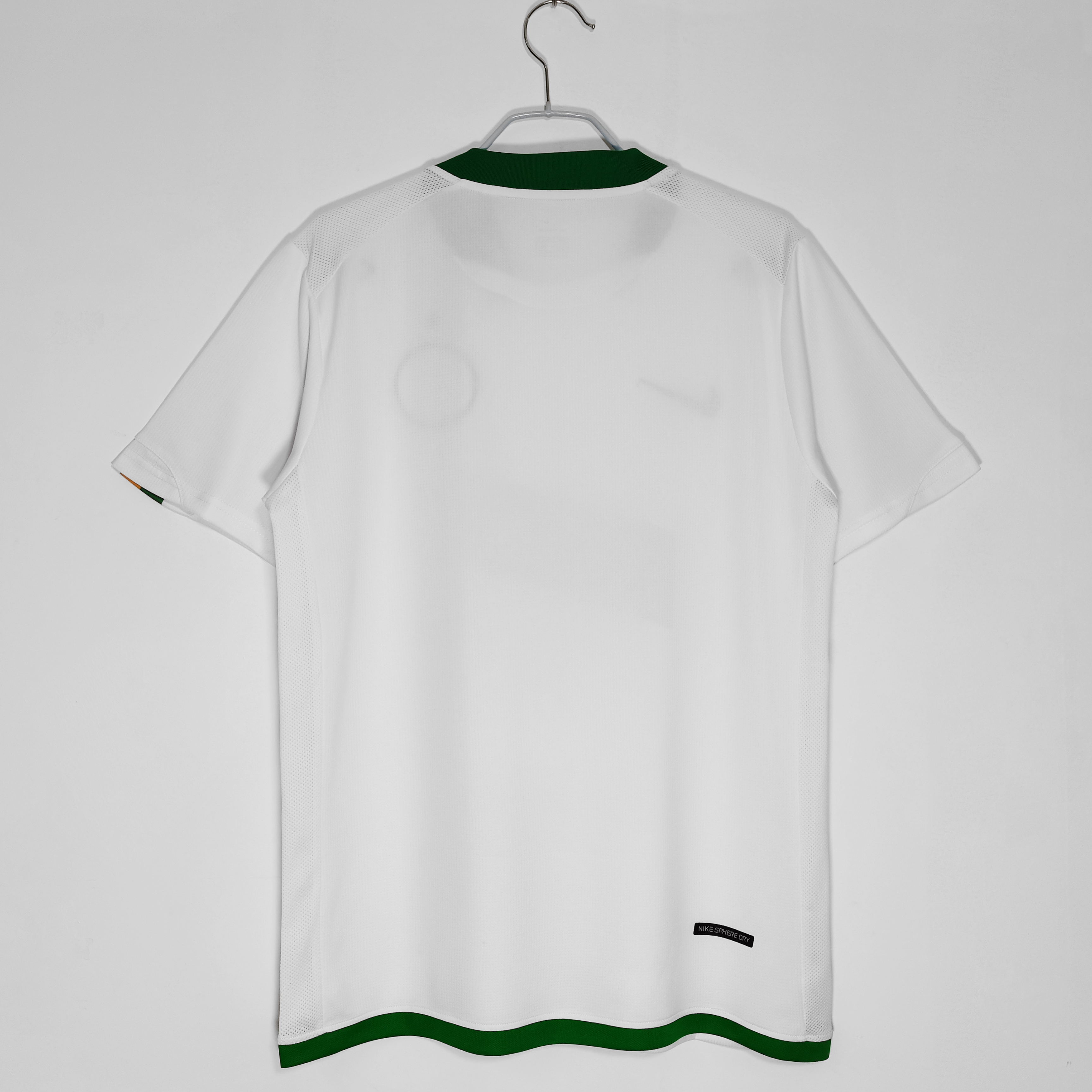 06-07 Celtic Third White Retro Jersey/06-07 凯尔特人第二客场