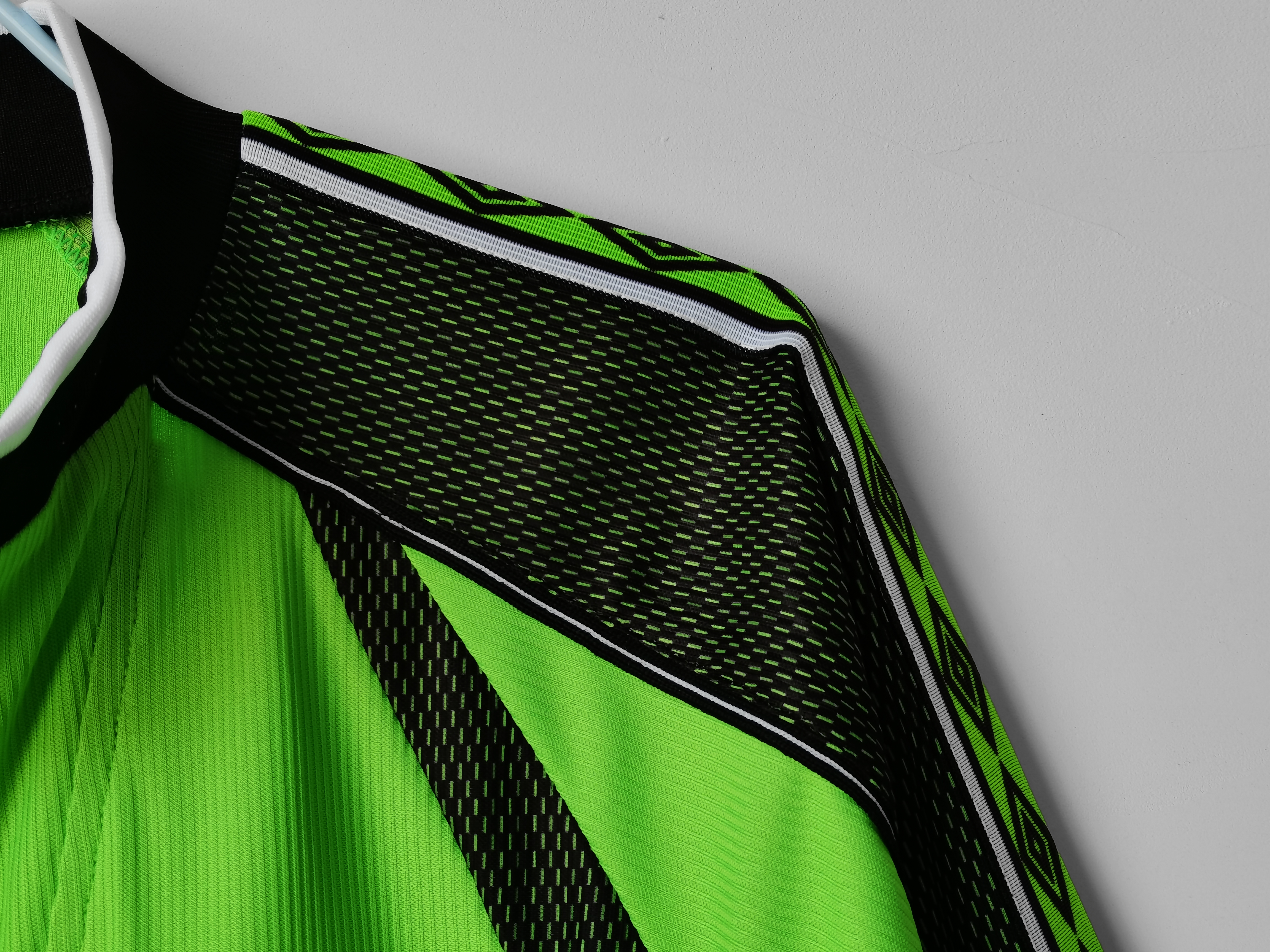 98-99 Manchester United Goal Keeper Green Long Sleeve Retro Jersey/98-99 曼联守门员长袖