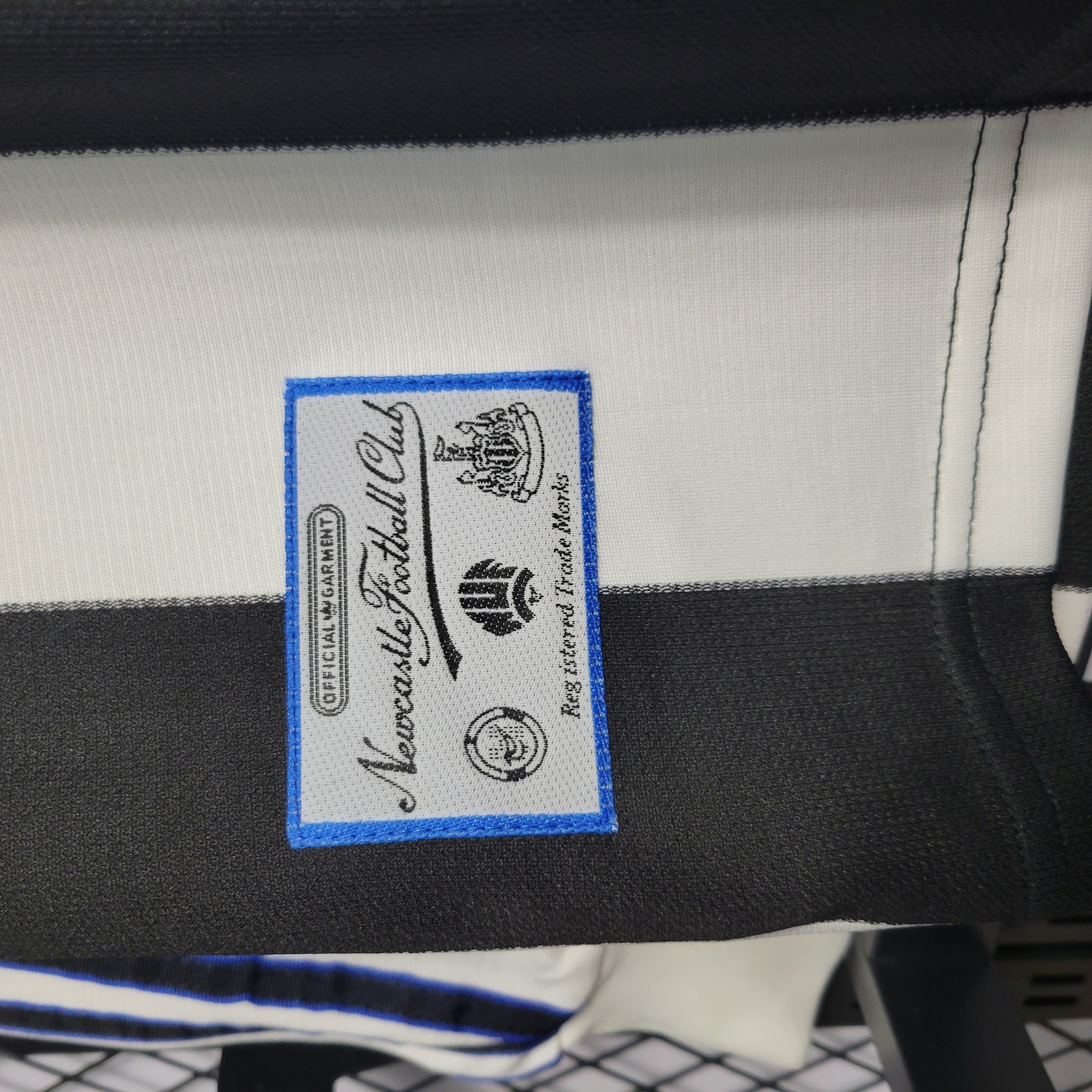 95-97 Newcastle United Home Long Sleeve Retro Jersey/95-97 纽卡斯尔联主场长袖