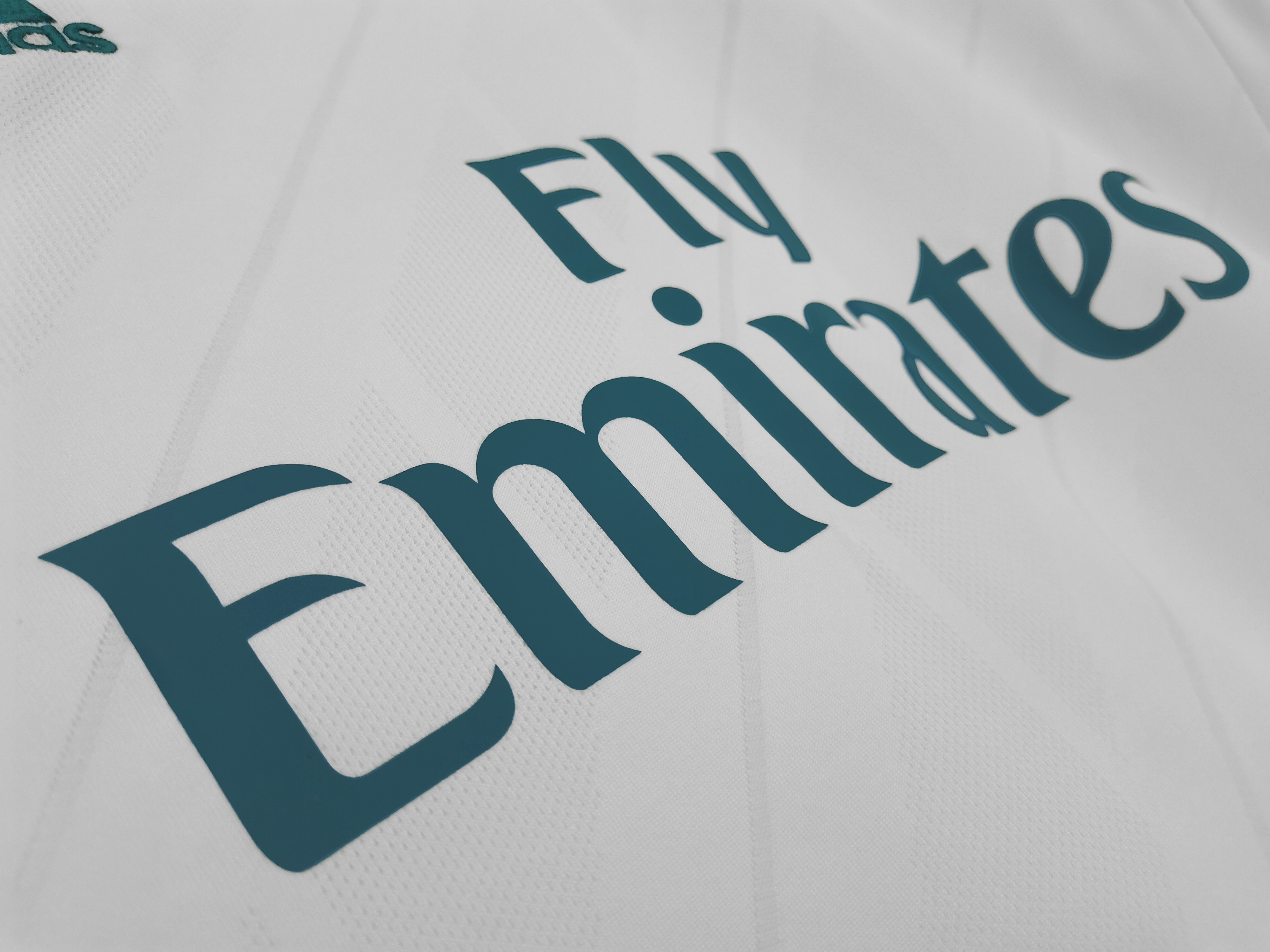 17-18 Real Madrid Home Long Sleeve Retro Jersey/17-18 皇马主场长袖