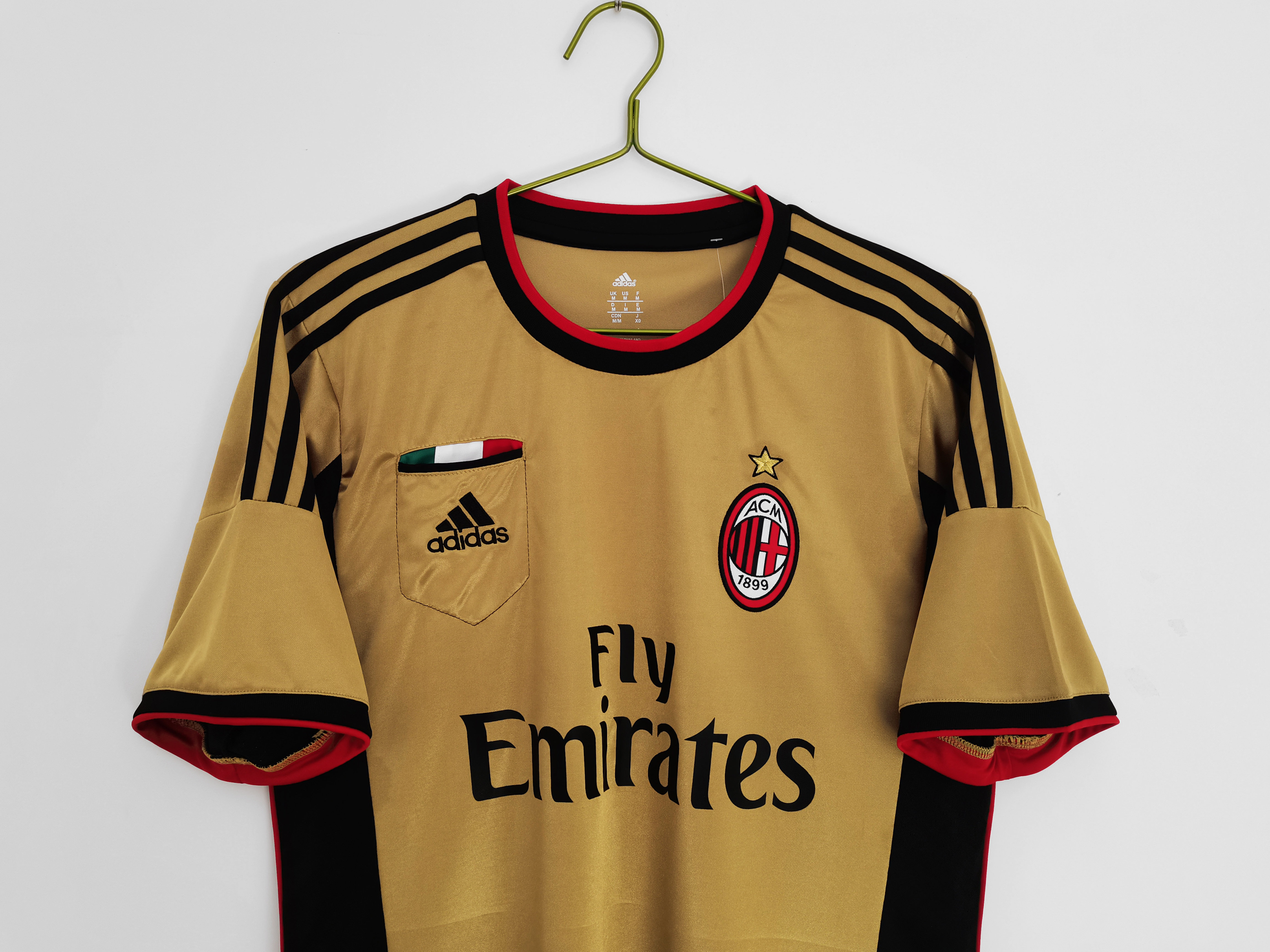 13-14 AC Milan Third Retro Fans Jersey/13-14 AC米兰第二客场