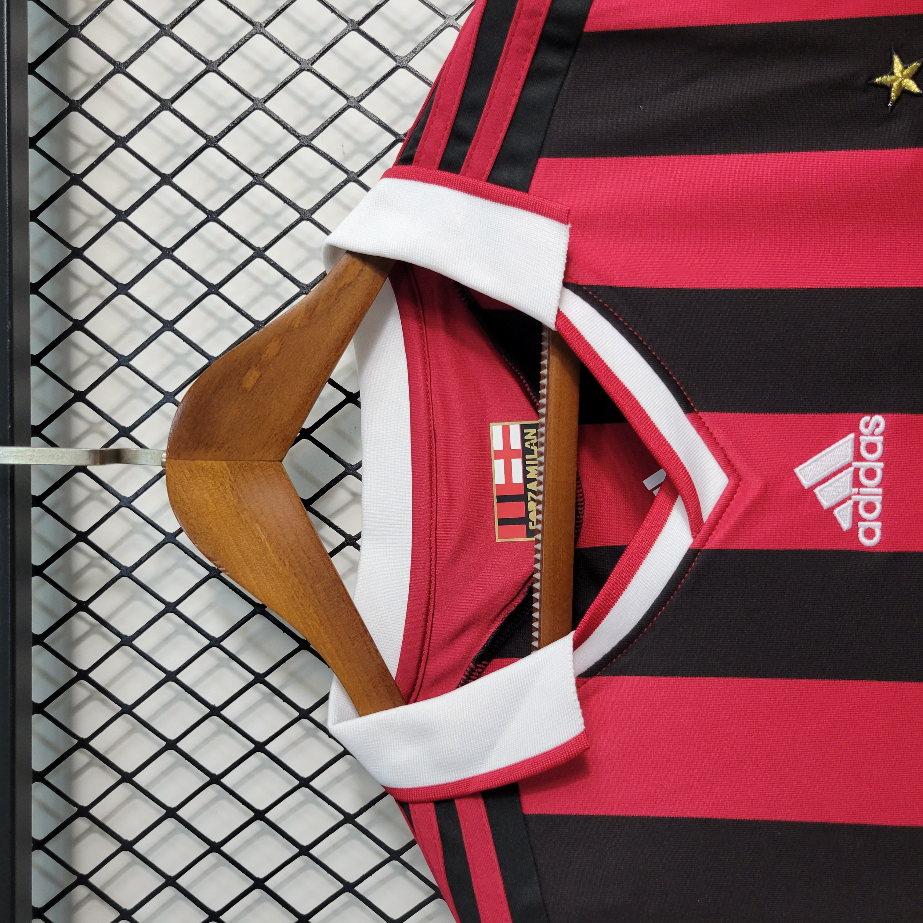 09-10 AC Milan Home Retro Long Sleeve Jersey/09-10 AC米兰主场长袖