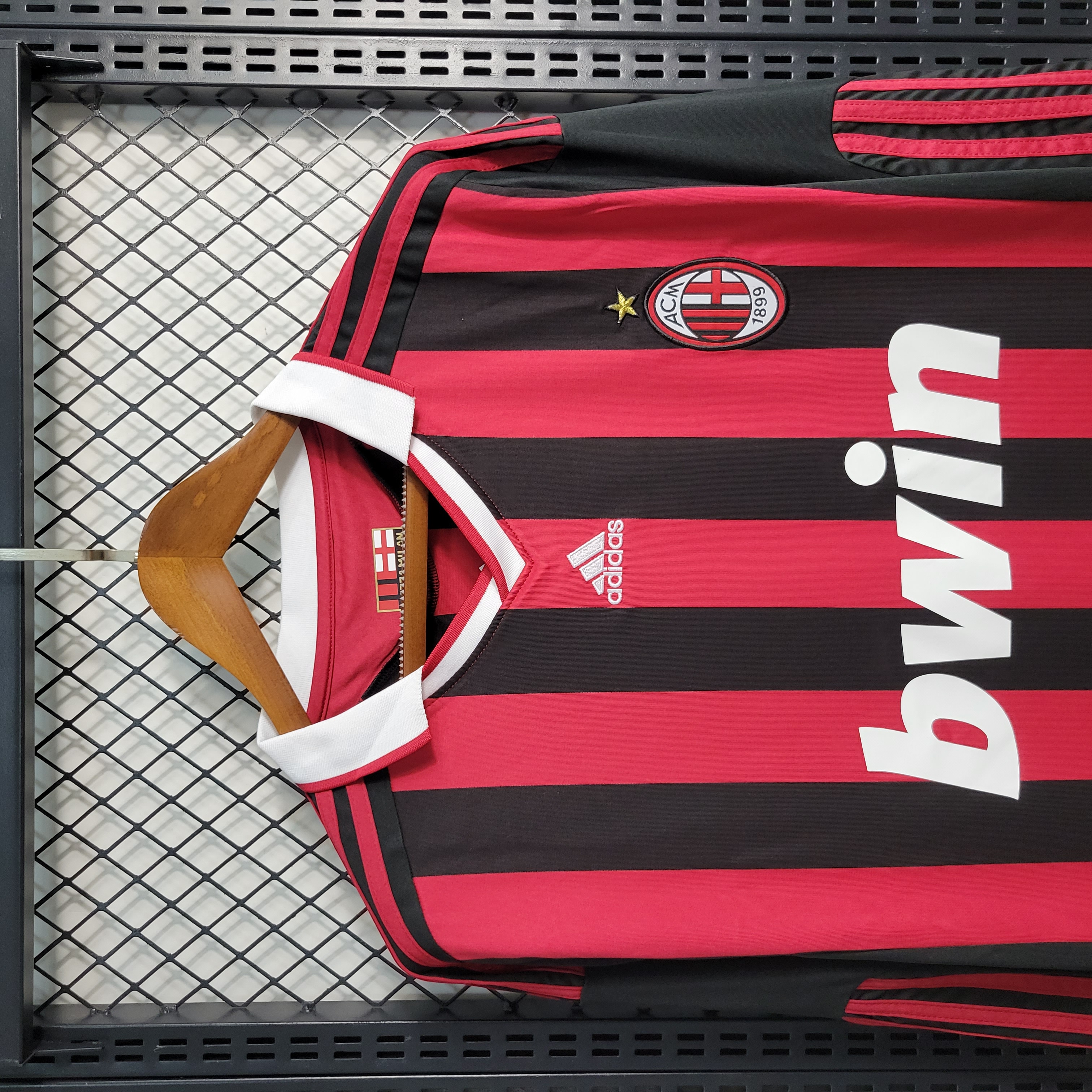 09-10 AC Milan Home Retro Long Sleeve Jersey/09-10 AC米兰主场长袖