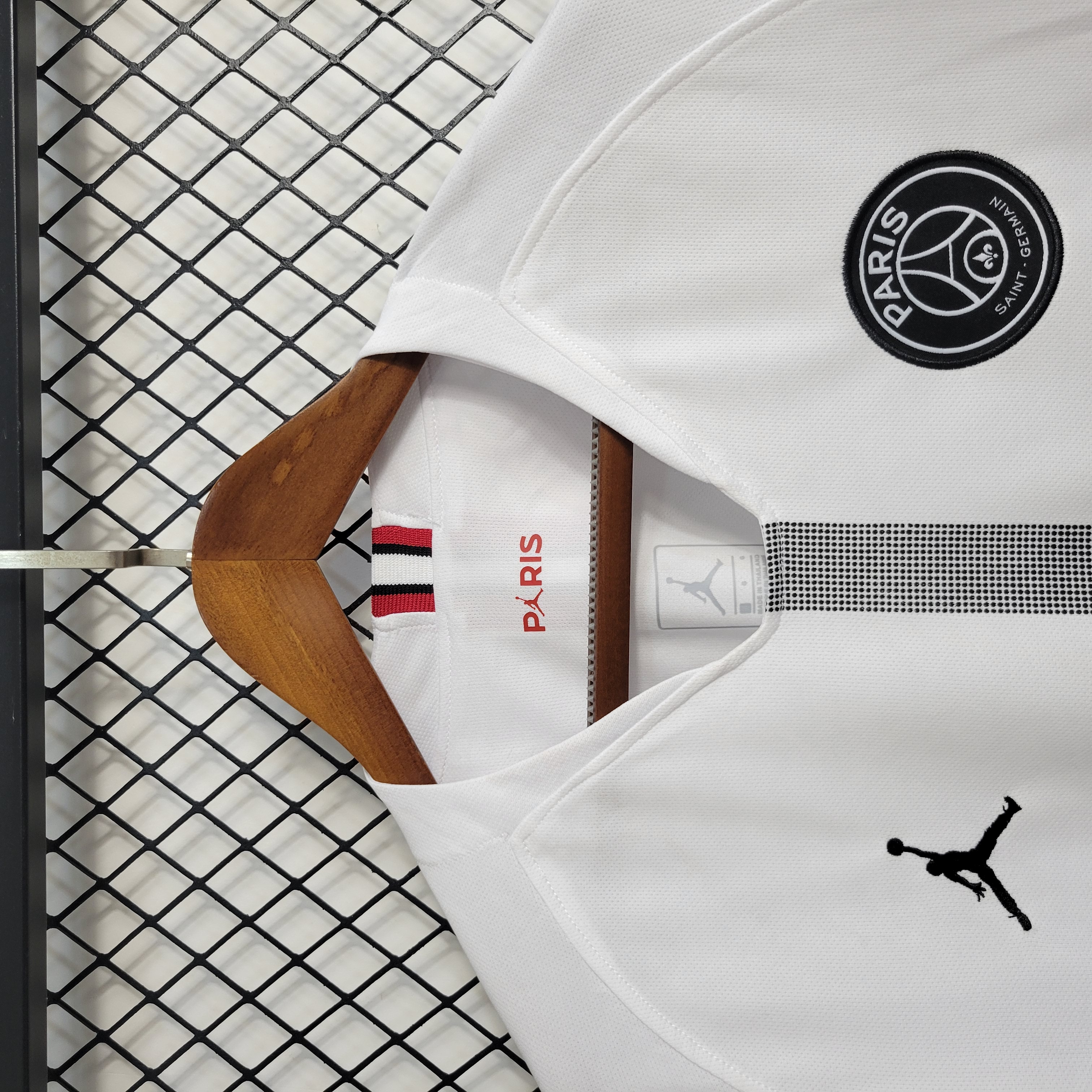 18-19 PSG White Retro Long Sleeve Jersey/18-19 PSG白色长袖