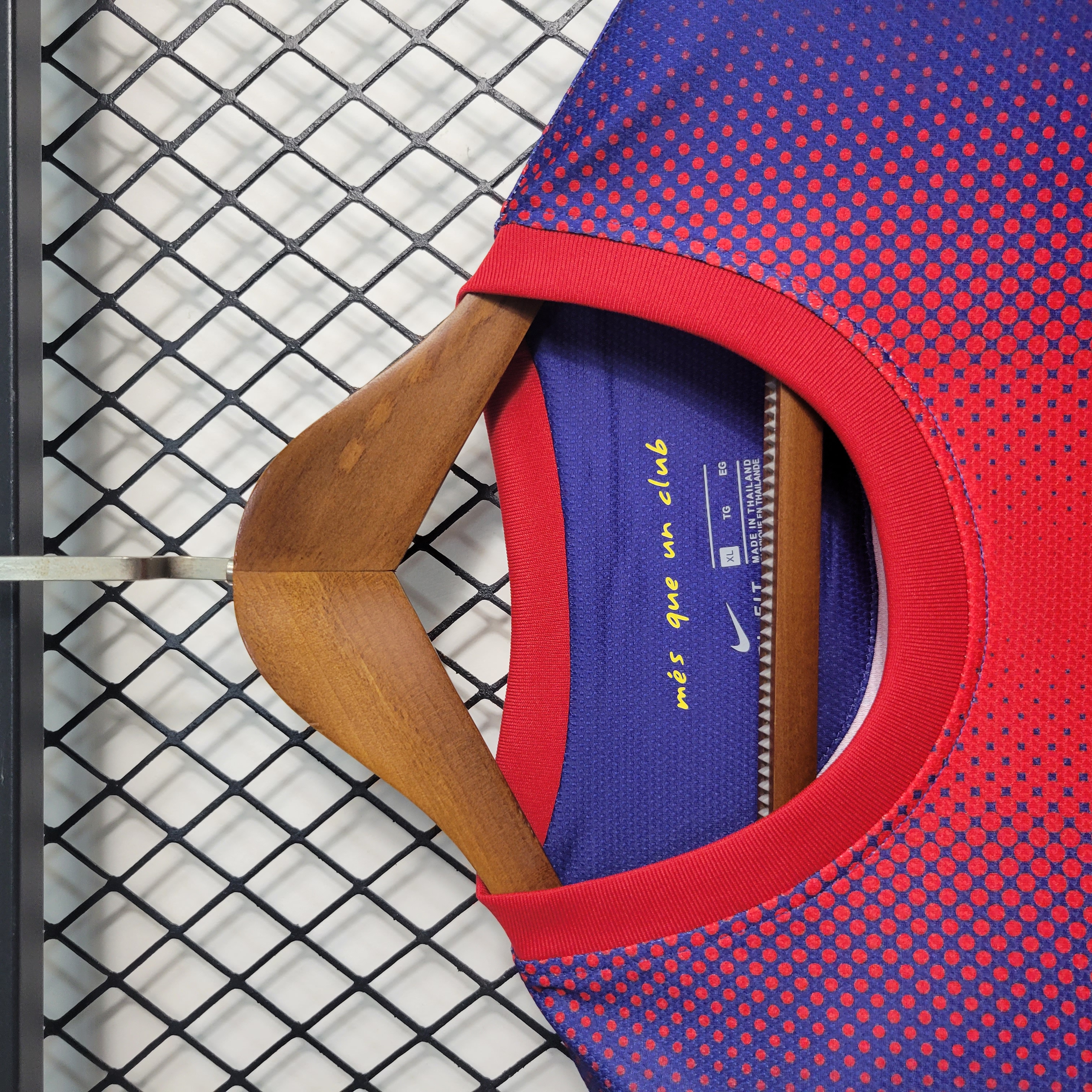 12-13 Barcelona Home Retro Jersey/12-13 巴萨主场