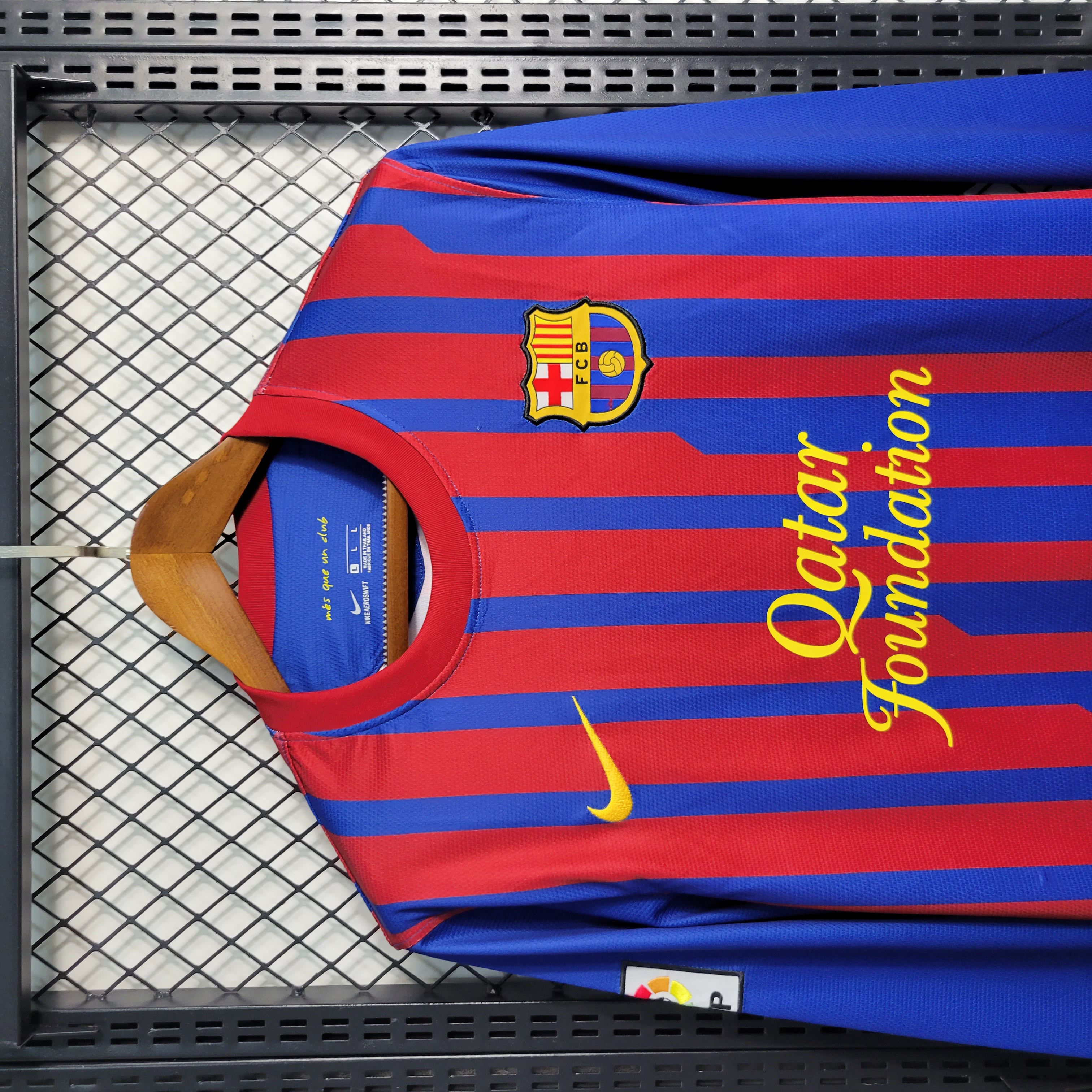 11-12 Barcelona Home Retro Long Sleeve Jersey/11-12 巴萨主场长袖