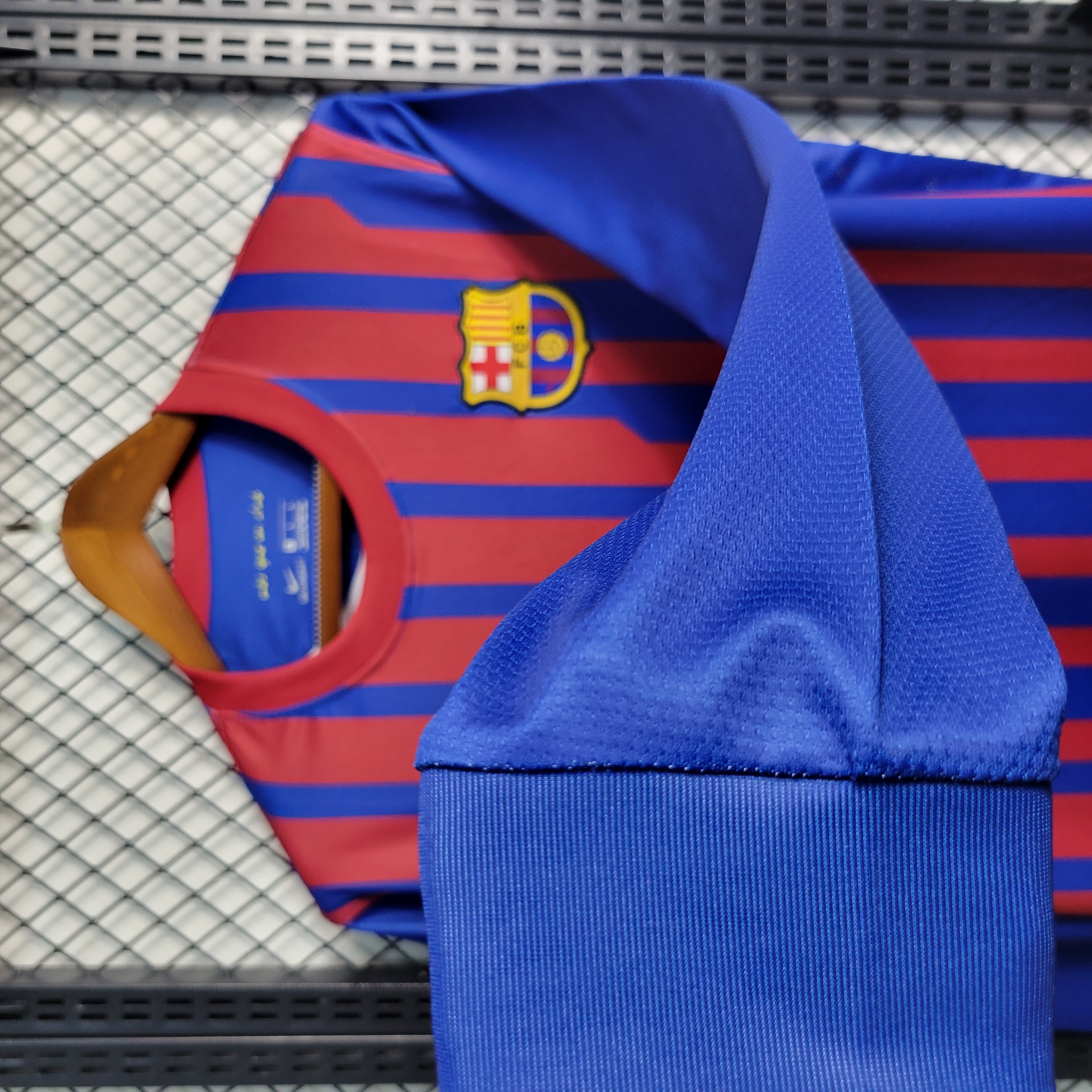 11-12 Barcelona Home Retro Long Sleeve Jersey/11-12 巴萨主场长袖
