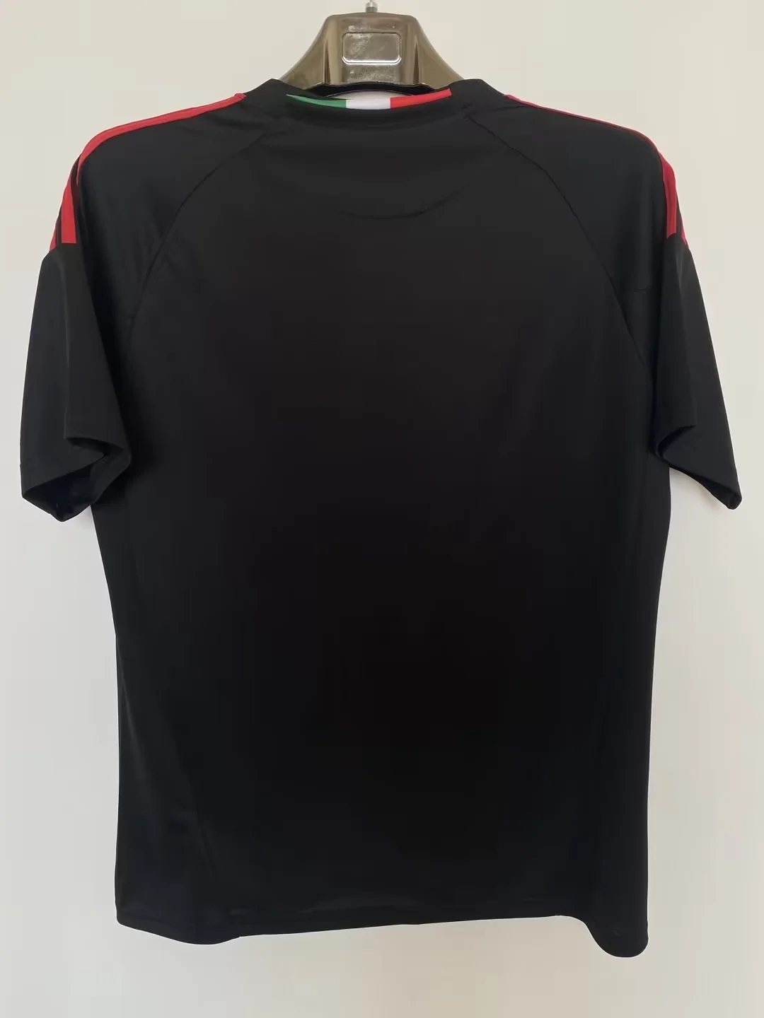 10-11 AC Milan Third Retro Fans Jersey/10-11 AC米兰第二客场