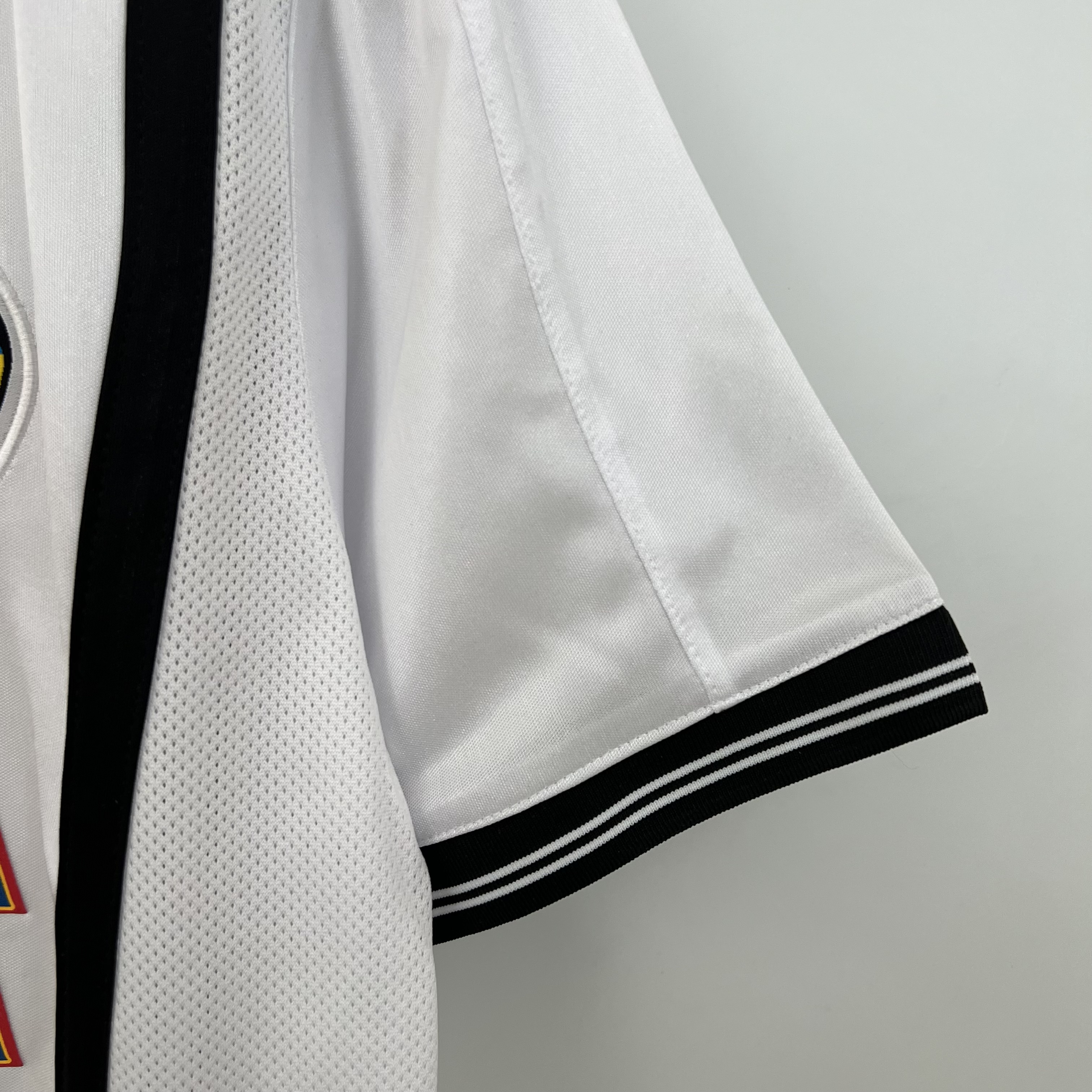 00-01 Valencia Home Retro Jersey/00-01 瓦伦西亚主场