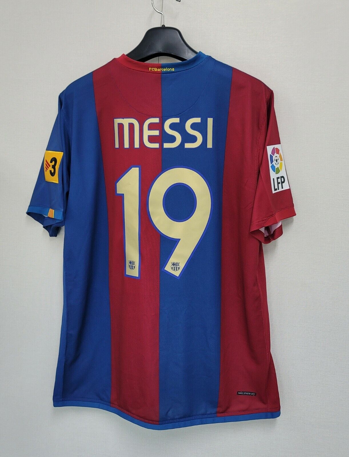 06-07 Barcelona Home Retro Jersey/06-07巴萨主场