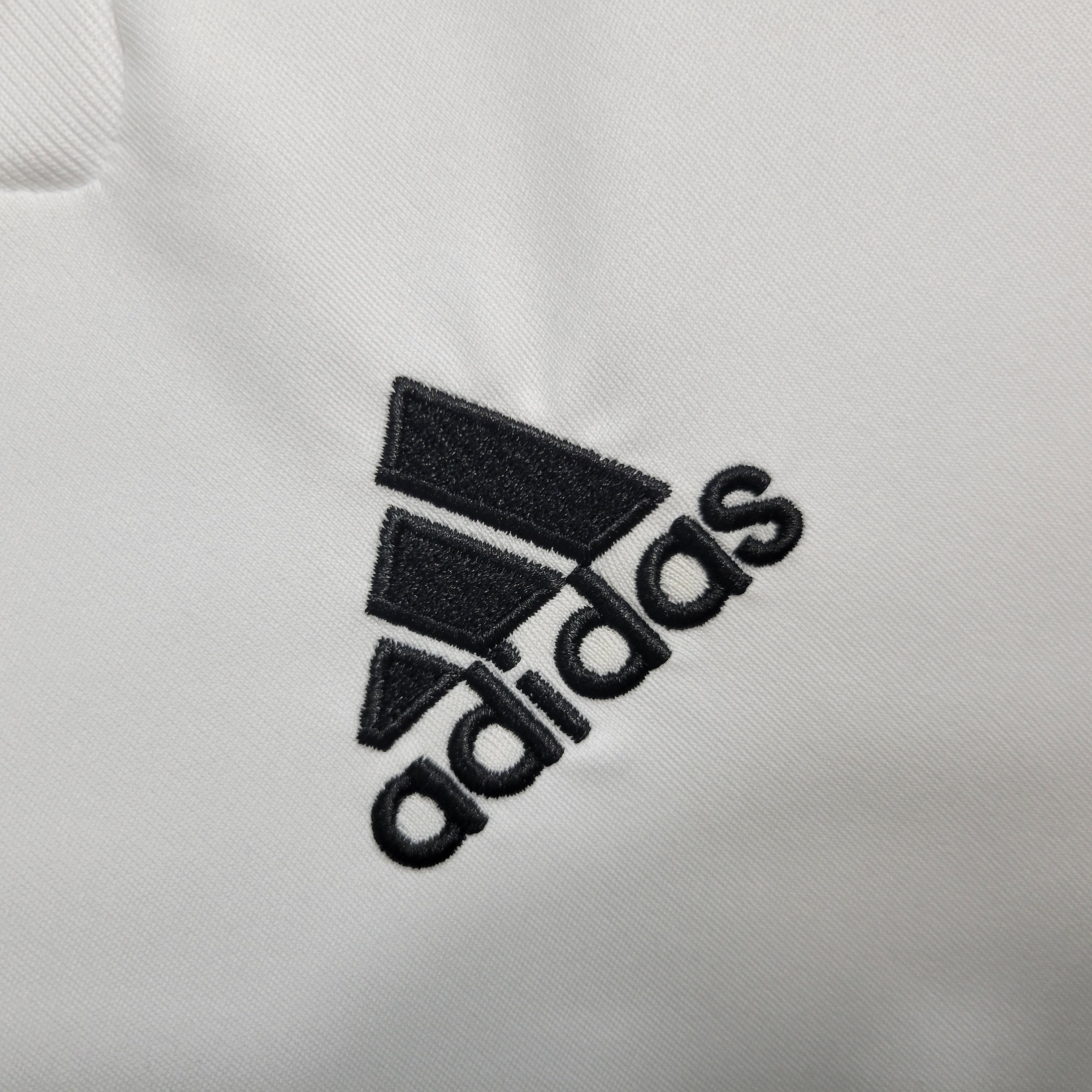 09-10 AC Milan Away Retro Jersey/09-10 AC米兰客场