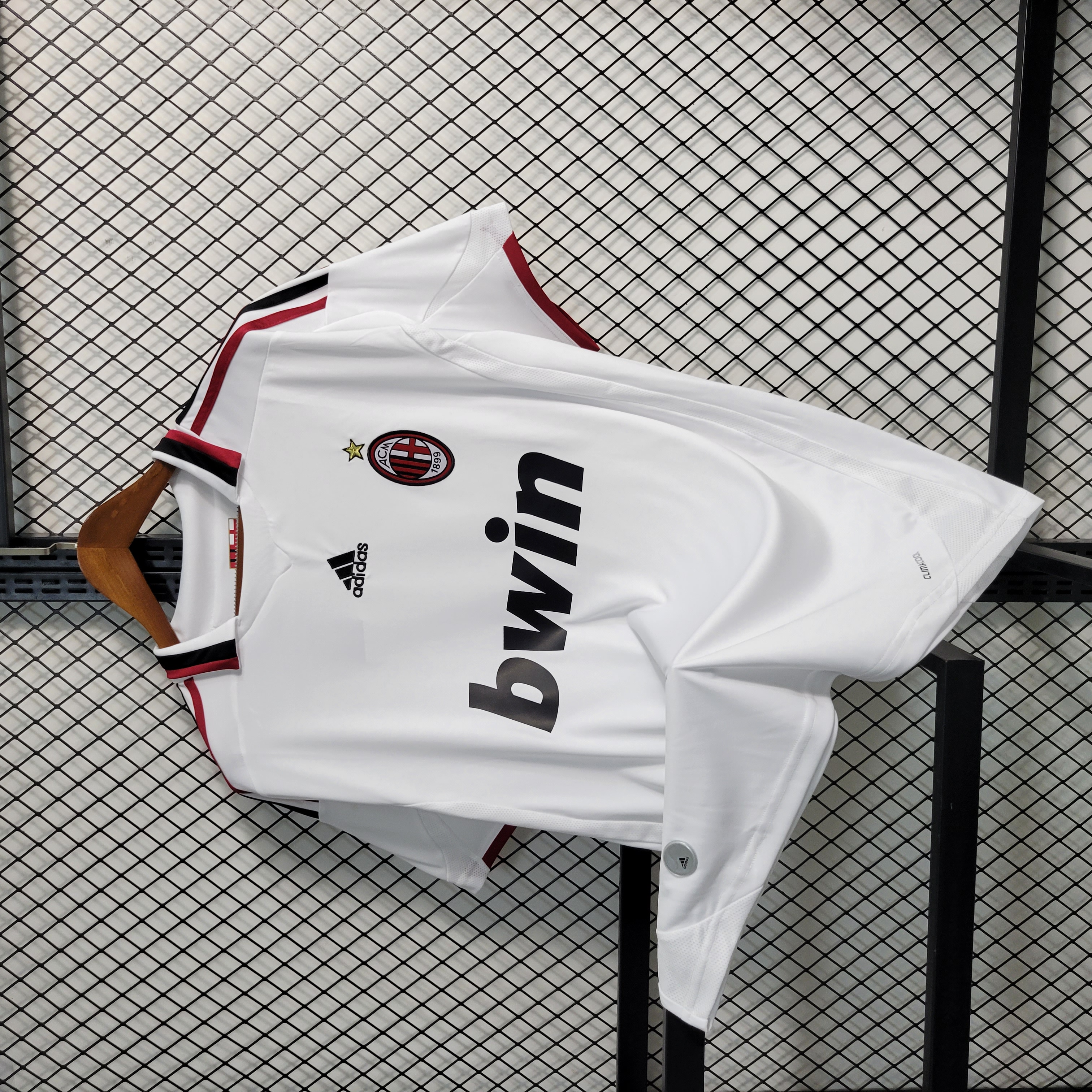09-10 AC Milan Away Retro Jersey/09-10 AC米兰客场