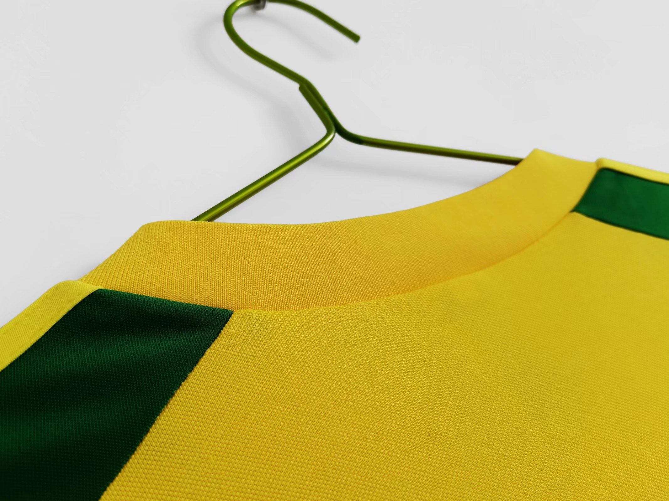 1982 Wales Away Retro Jersey/1982 威尔士客场