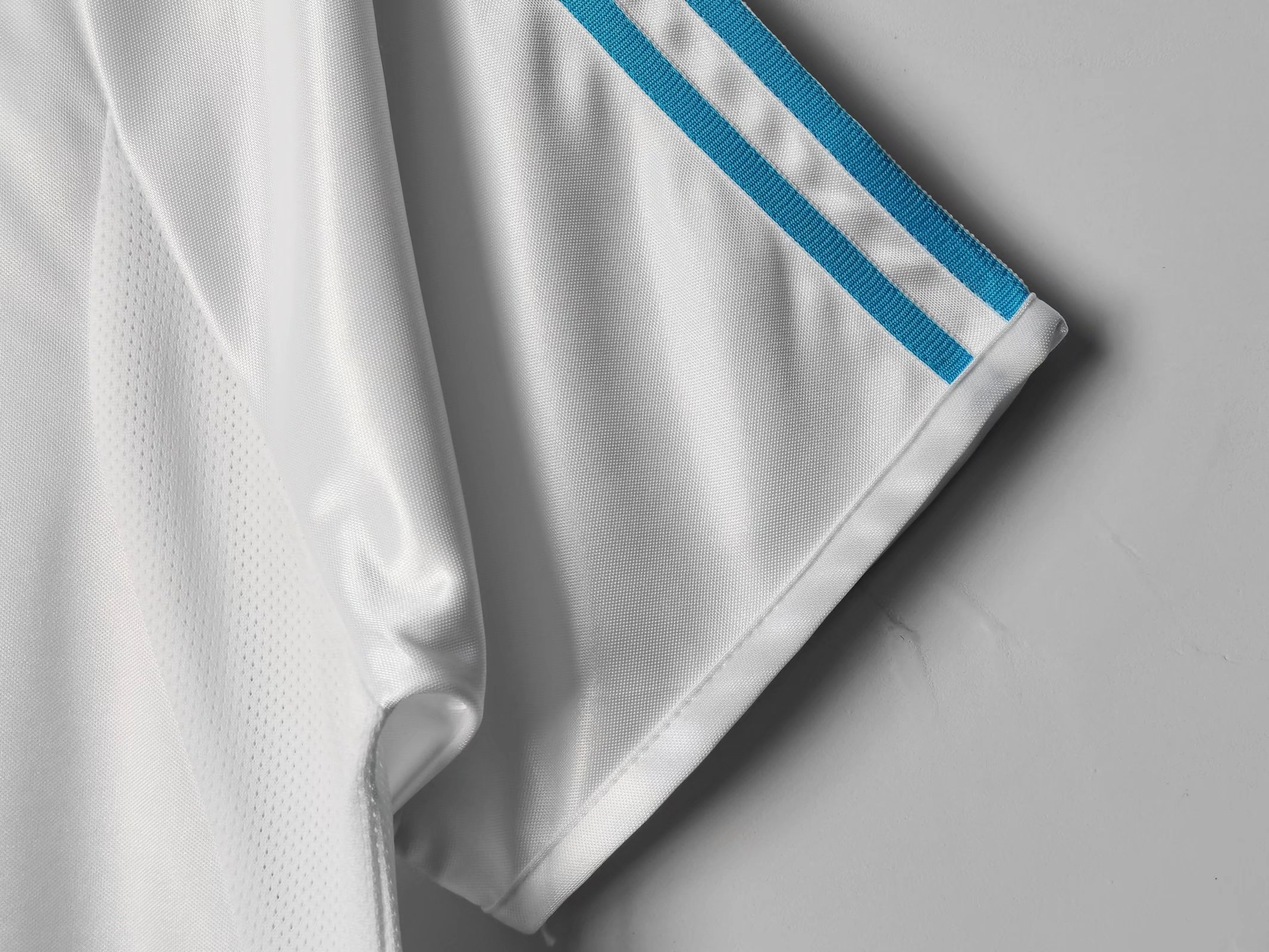 2000-03 Olympique Marseille Home Retro Jersey/00-03 马赛主场