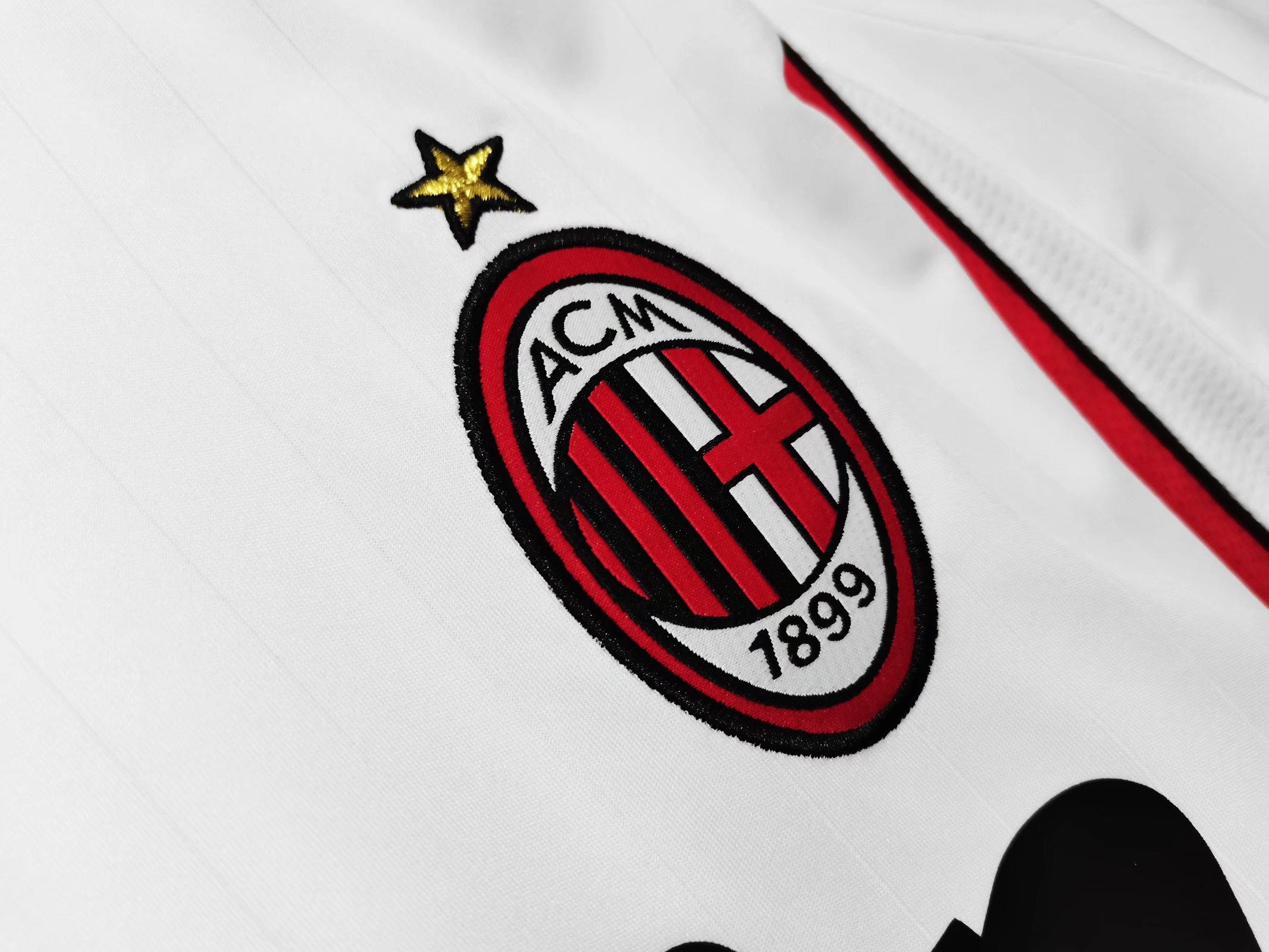 2006-07 AC Milan Away Retro Jersey/06-07 AC米兰客场