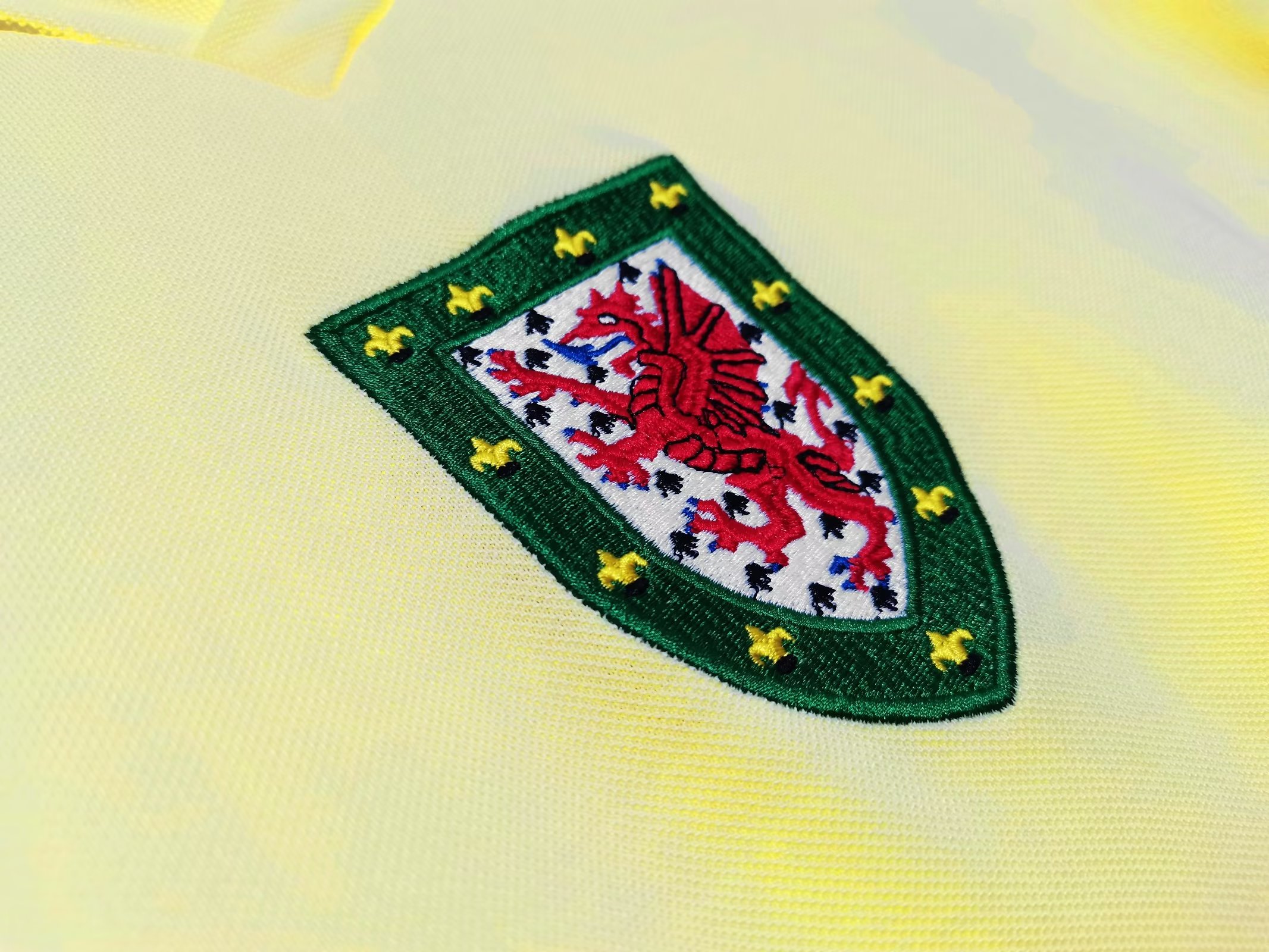 1976-79 Wales Away Retro Jersey/76-79 威尔士客场
