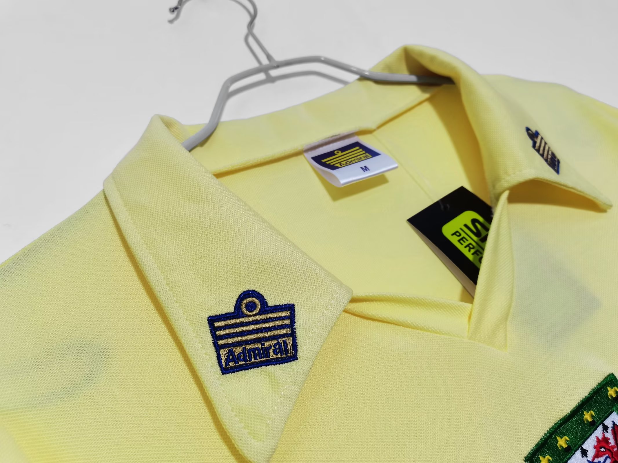 1976-79 Wales Away Retro Jersey/76-79 威尔士客场
