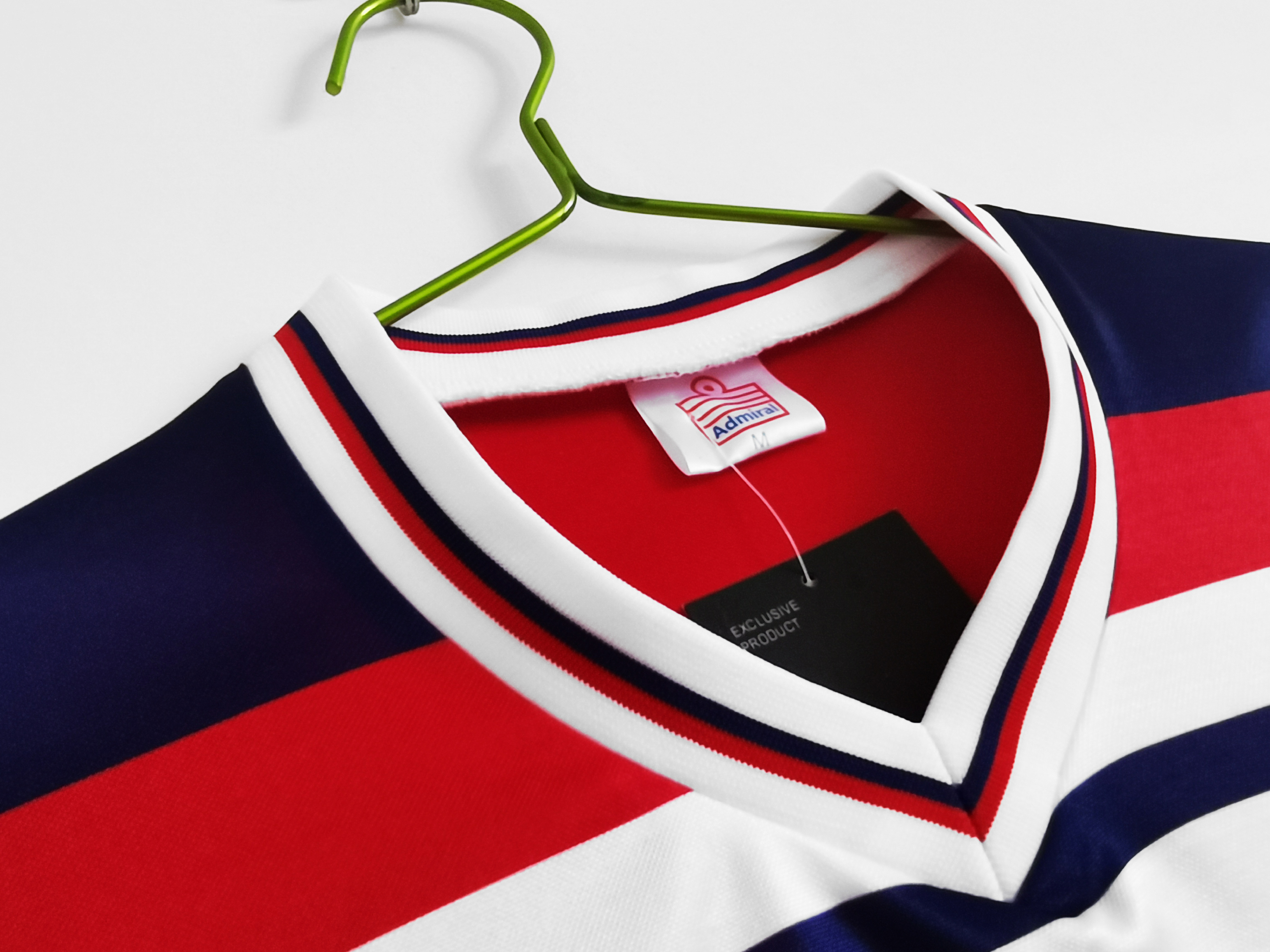 1982 England Away Retro Jersey/1982 英格兰客场