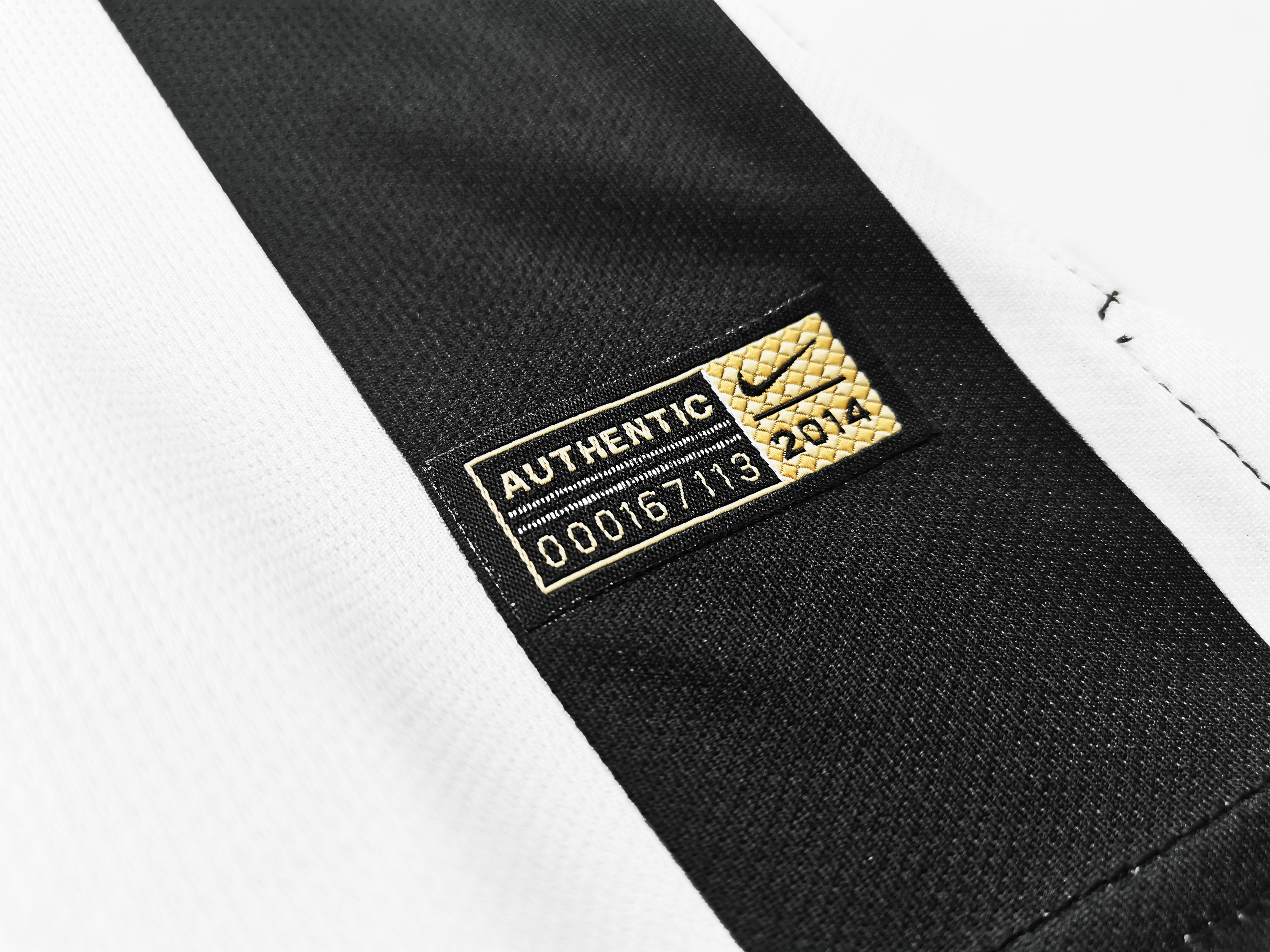 14-15 Juventus Home Retro Jersey/14-15 尤文主场