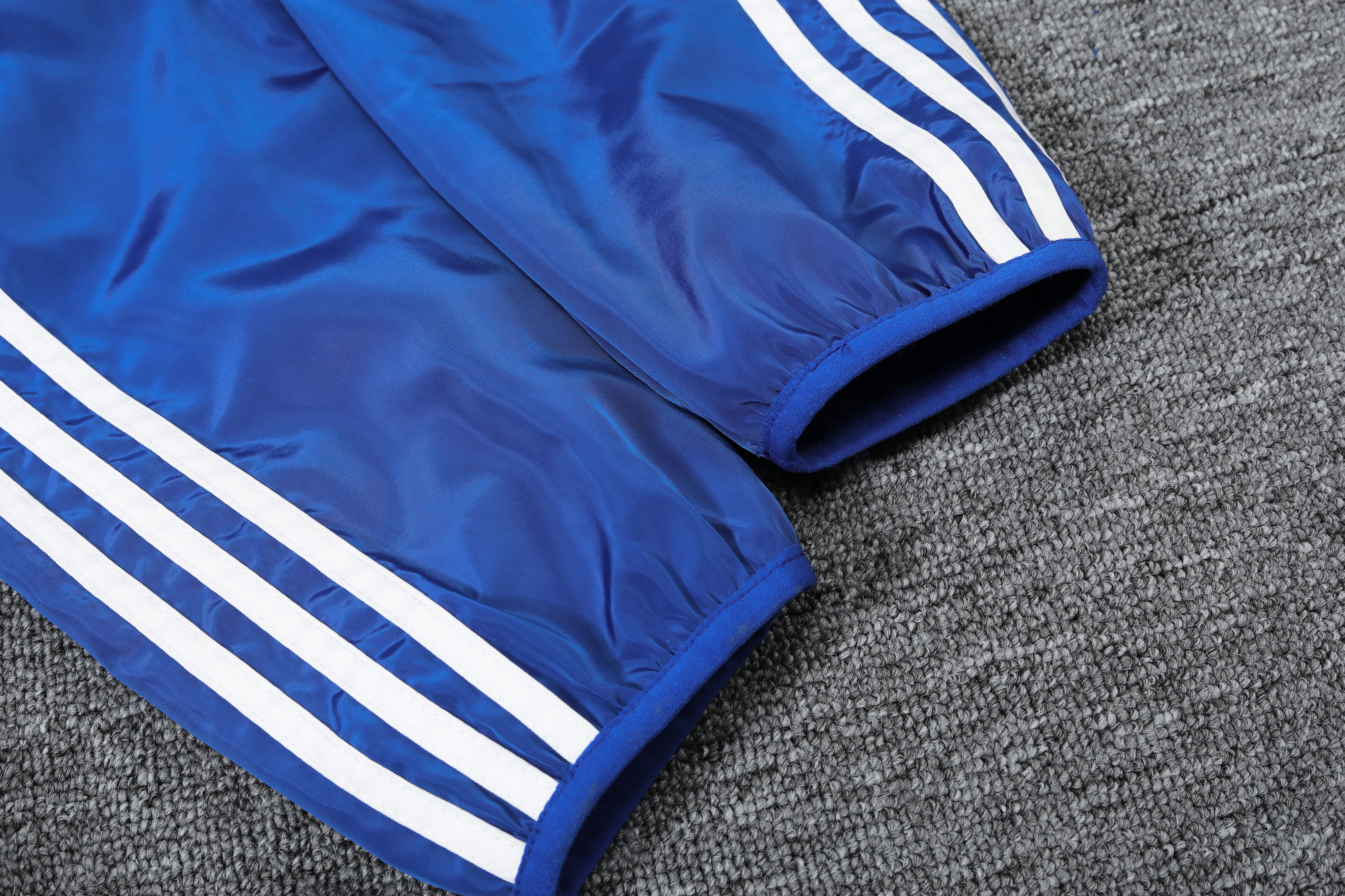 2023 Yokohama F. Marinos Player Hooded Windbreaker S-XXL/2023横滨水手球员版防风衣