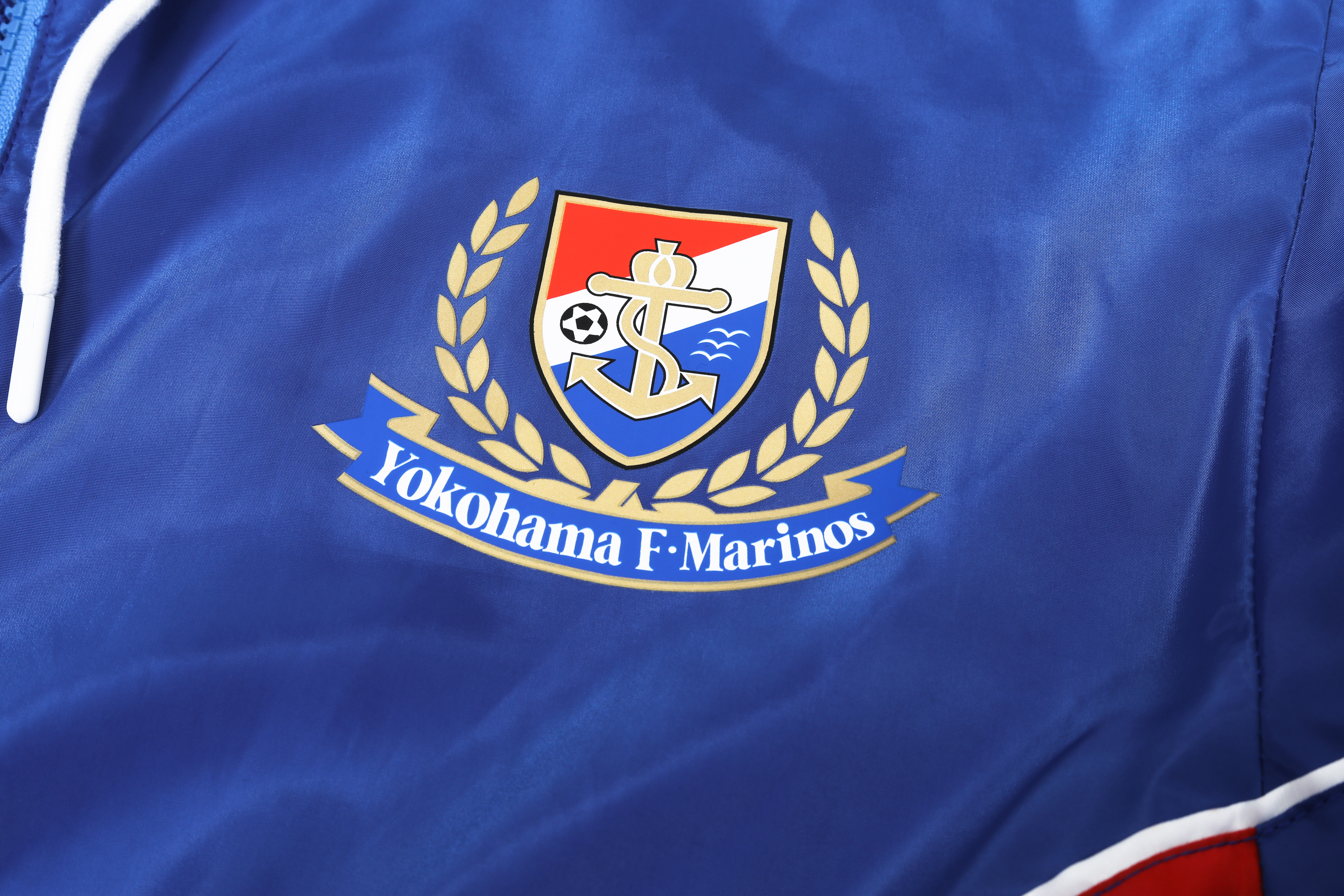 2023 Yokohama F. Marinos Player Hooded Windbreaker S-XXL/2023横滨水手球员版防风衣