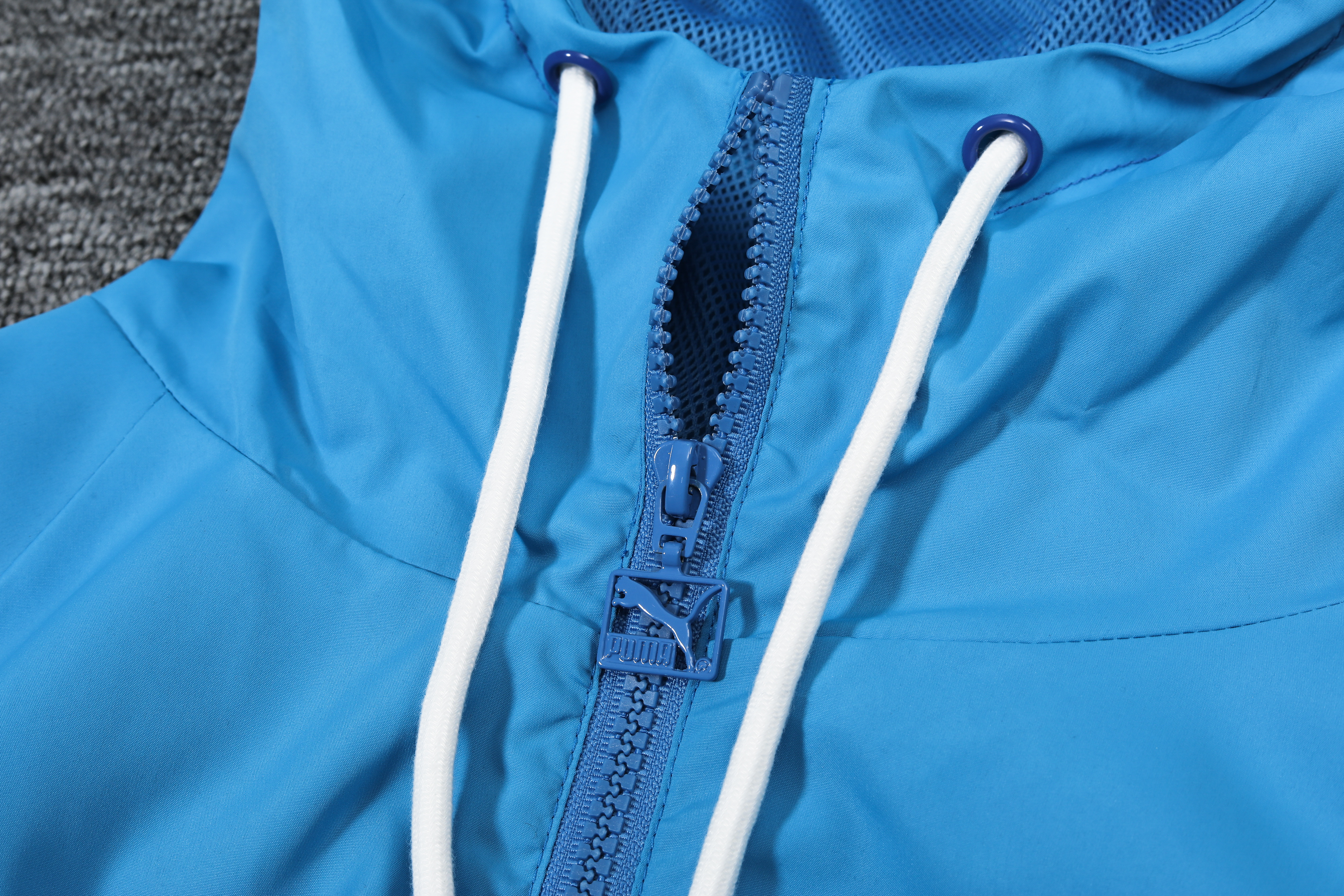 2023 Kawasaki Frontale Player Hooded Windbreaker S-XXL/2023川崎前锋球员版防风衣