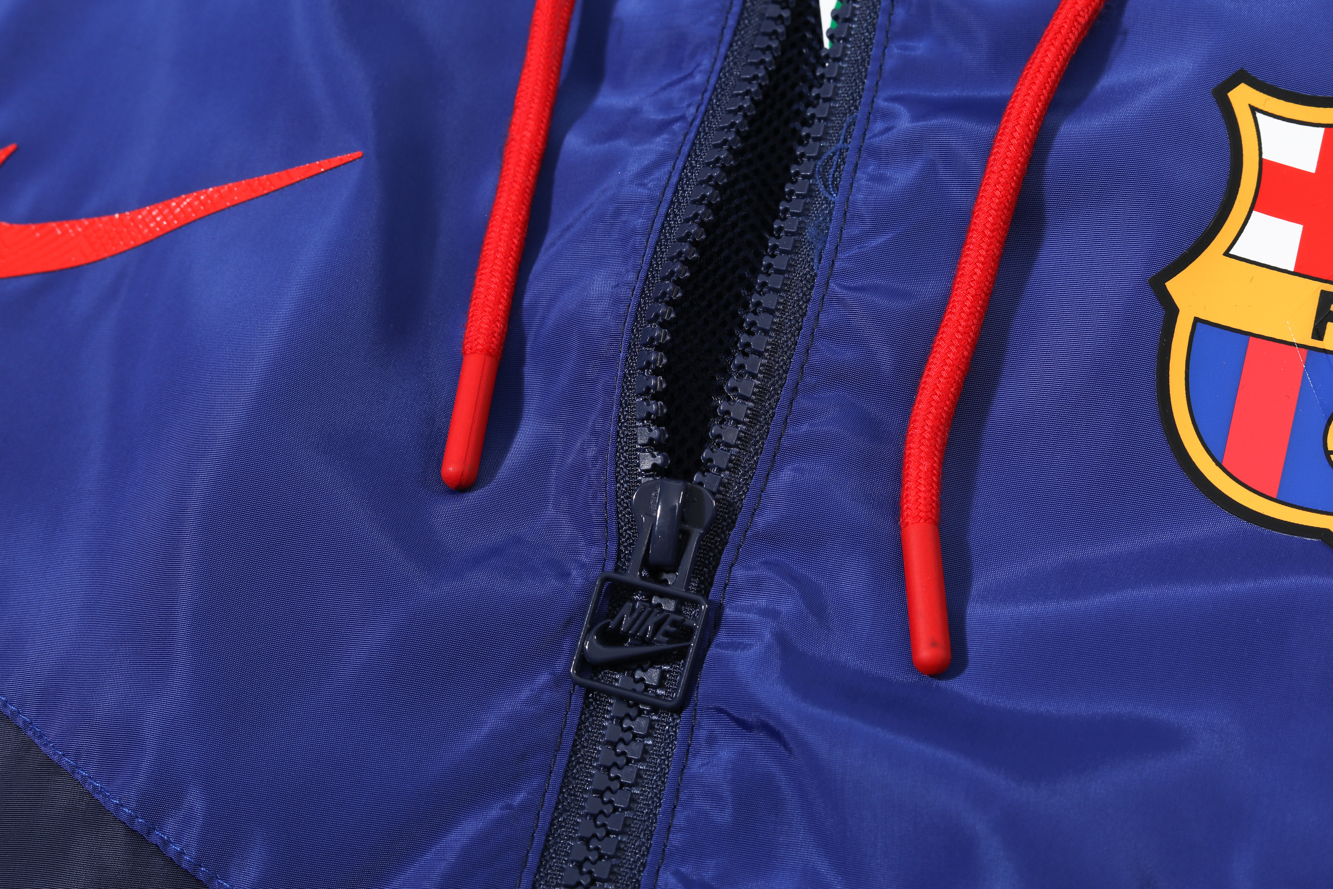 2023 Barcelona Player Hooded Windbreaker S-XXL/2023巴萨球员版风衣