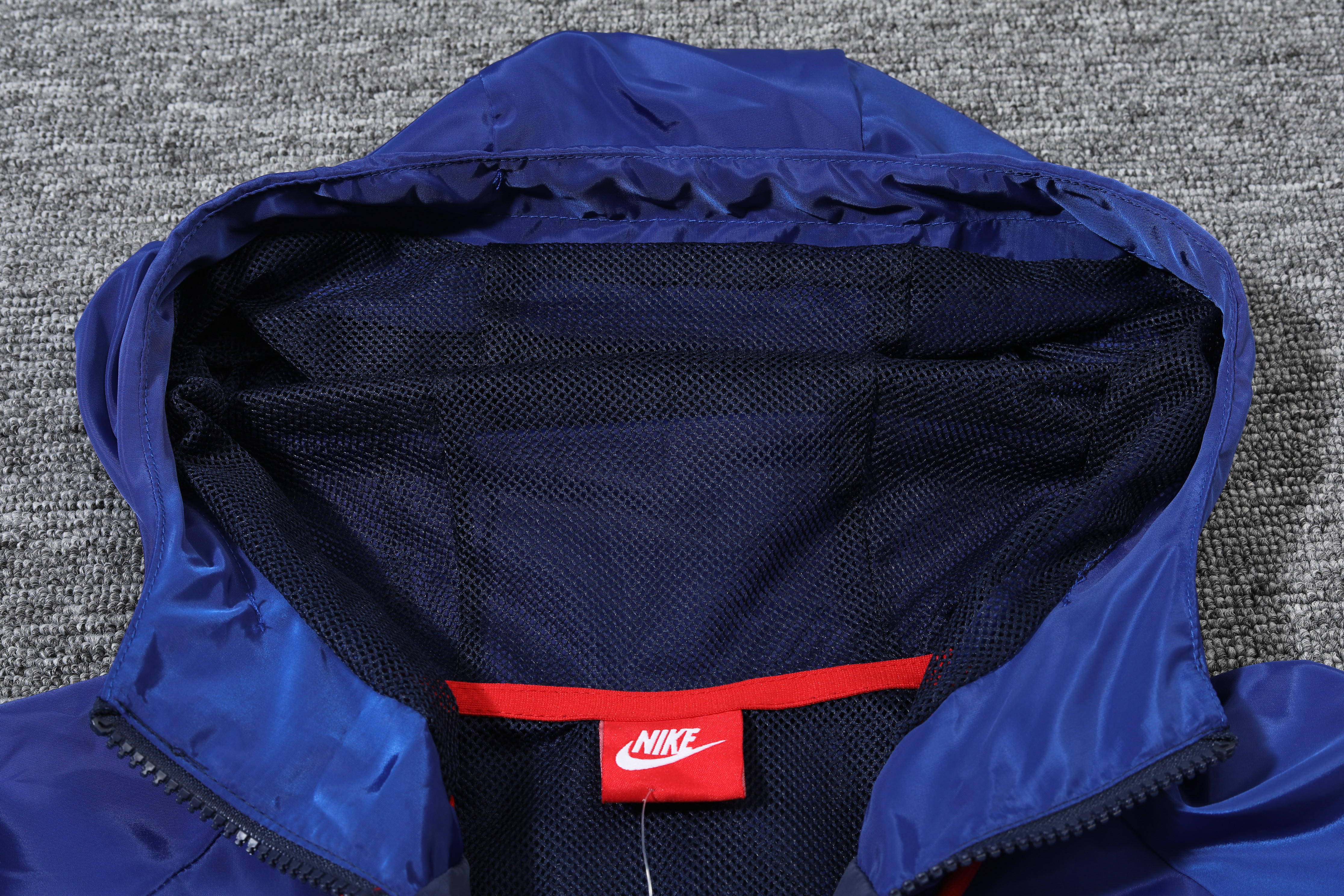 2023 Barcelona Player Hooded Windbreaker S-XXL/2023巴萨球员版风衣