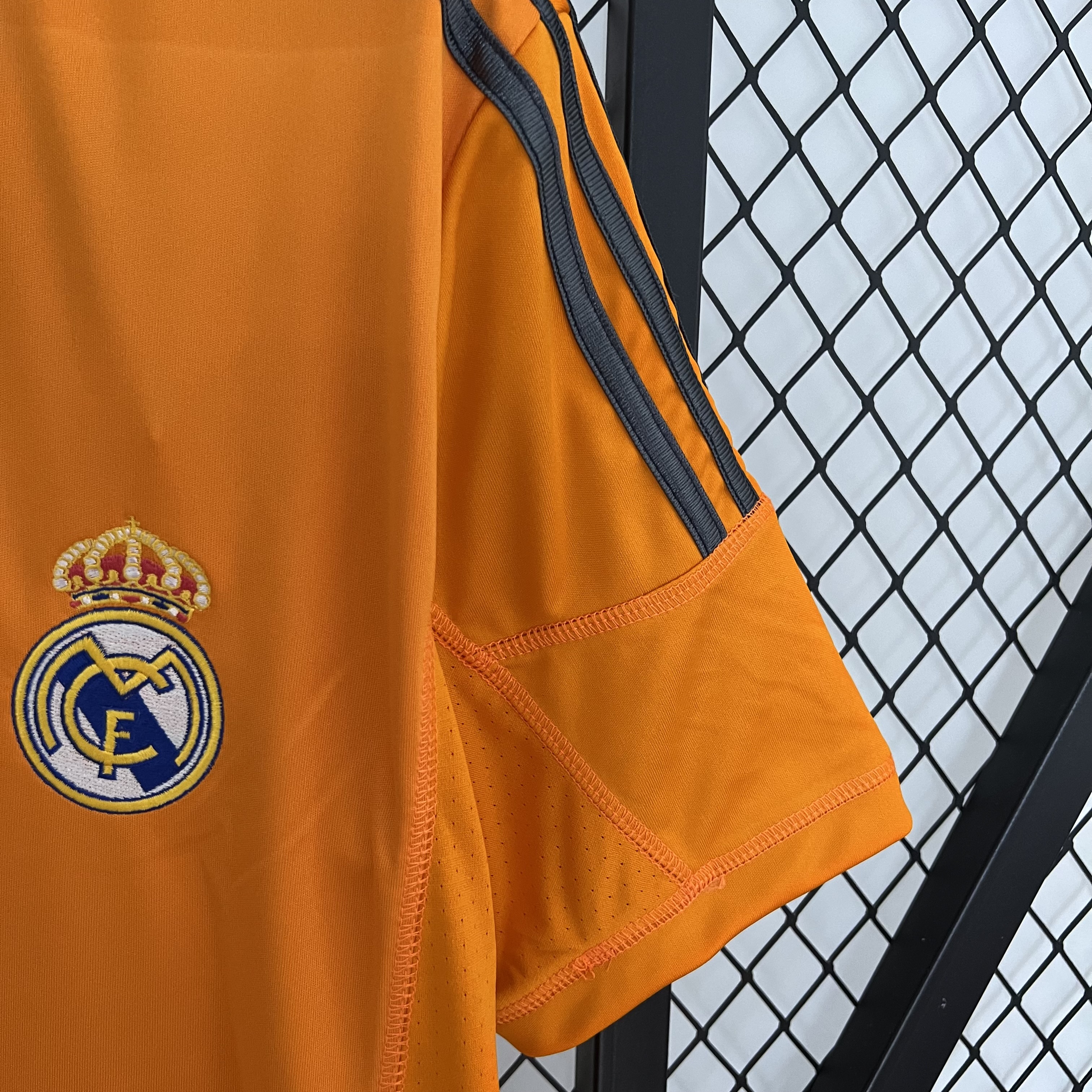 2013-14 Real Madrid Third Retro Jersey/13-14皇马第二客场