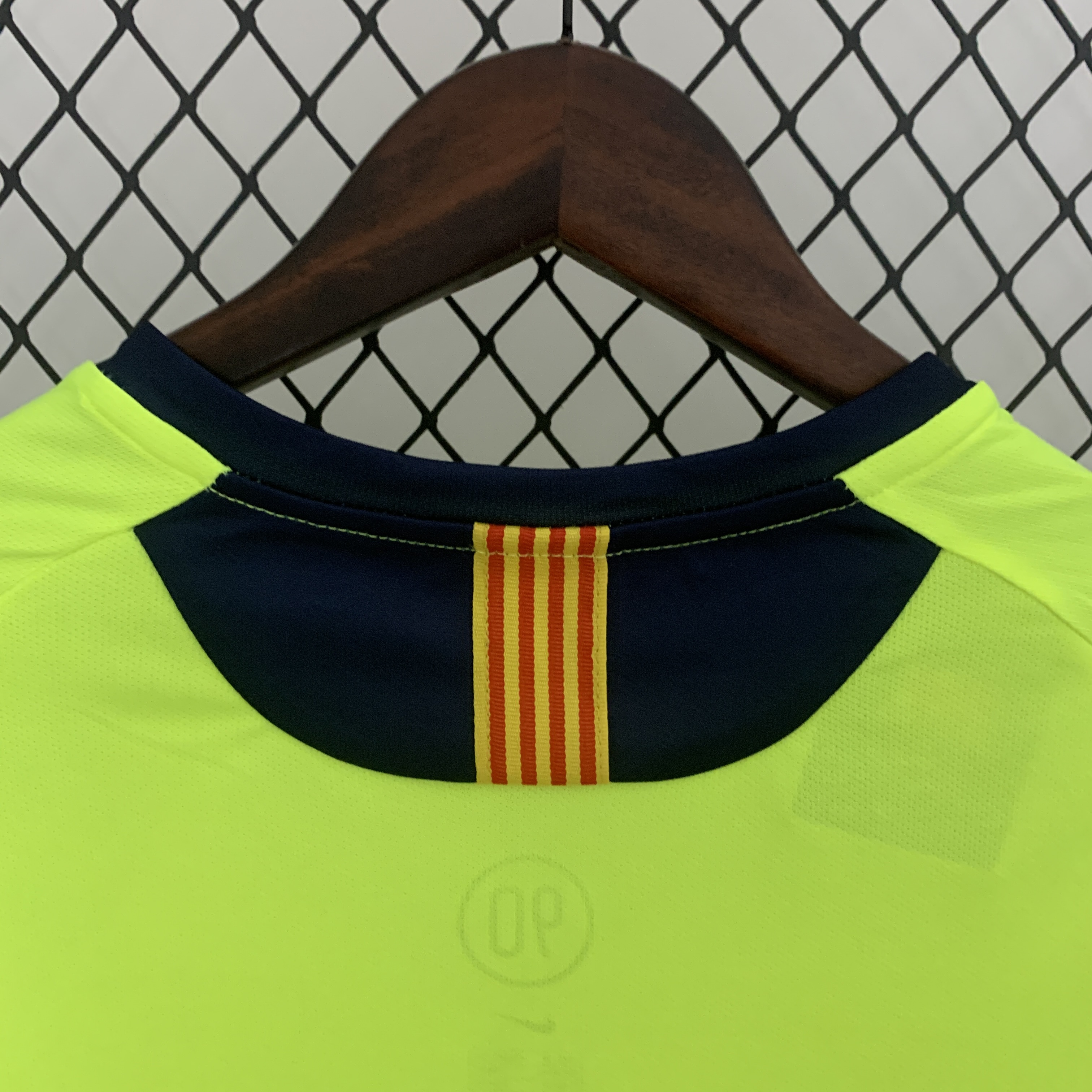 2005-06 Barcelona Away Long Sleeve Retro Jersey/05-06巴萨客场长袖