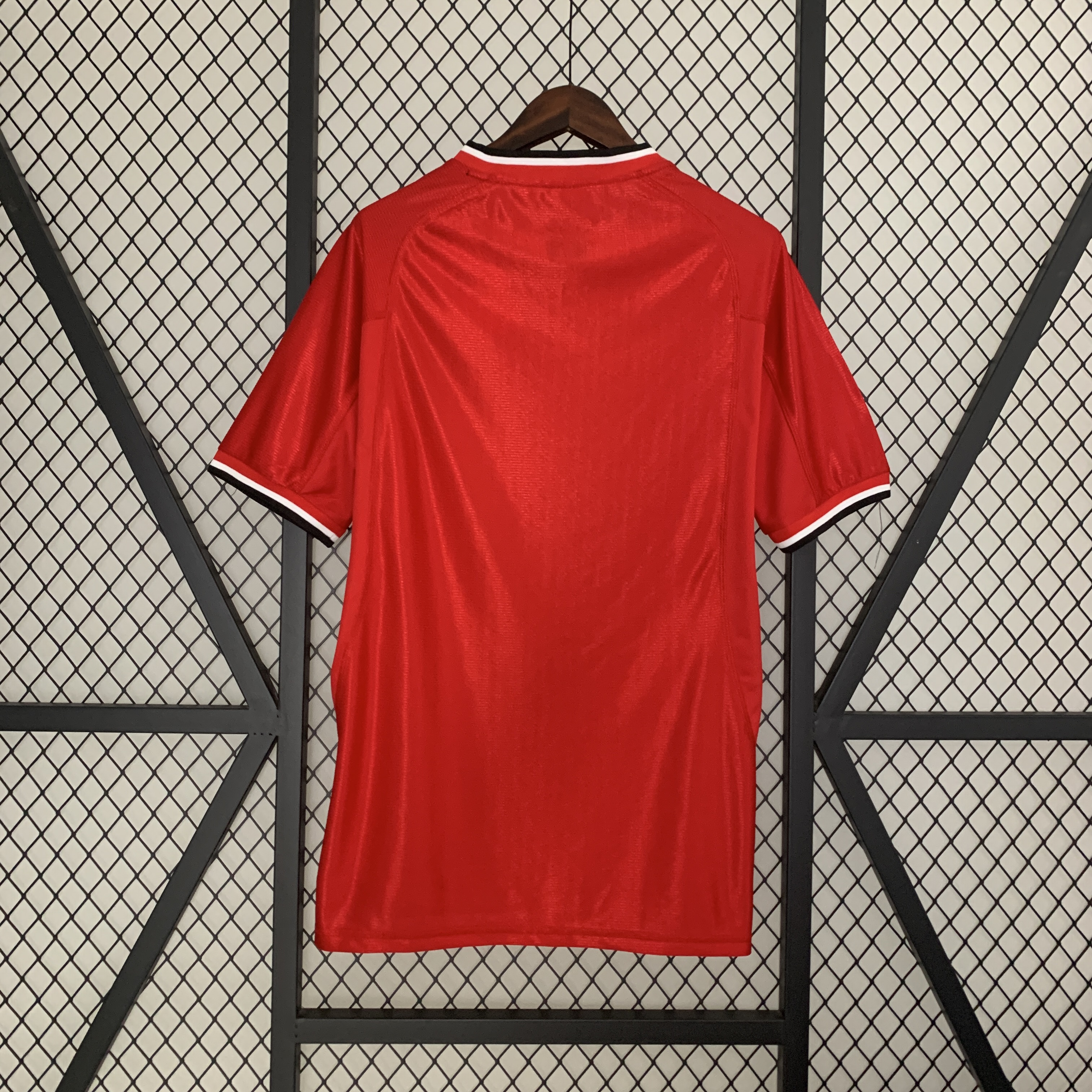 00-01 Manchester United Home Retro Jersey/00-01 曼联主场