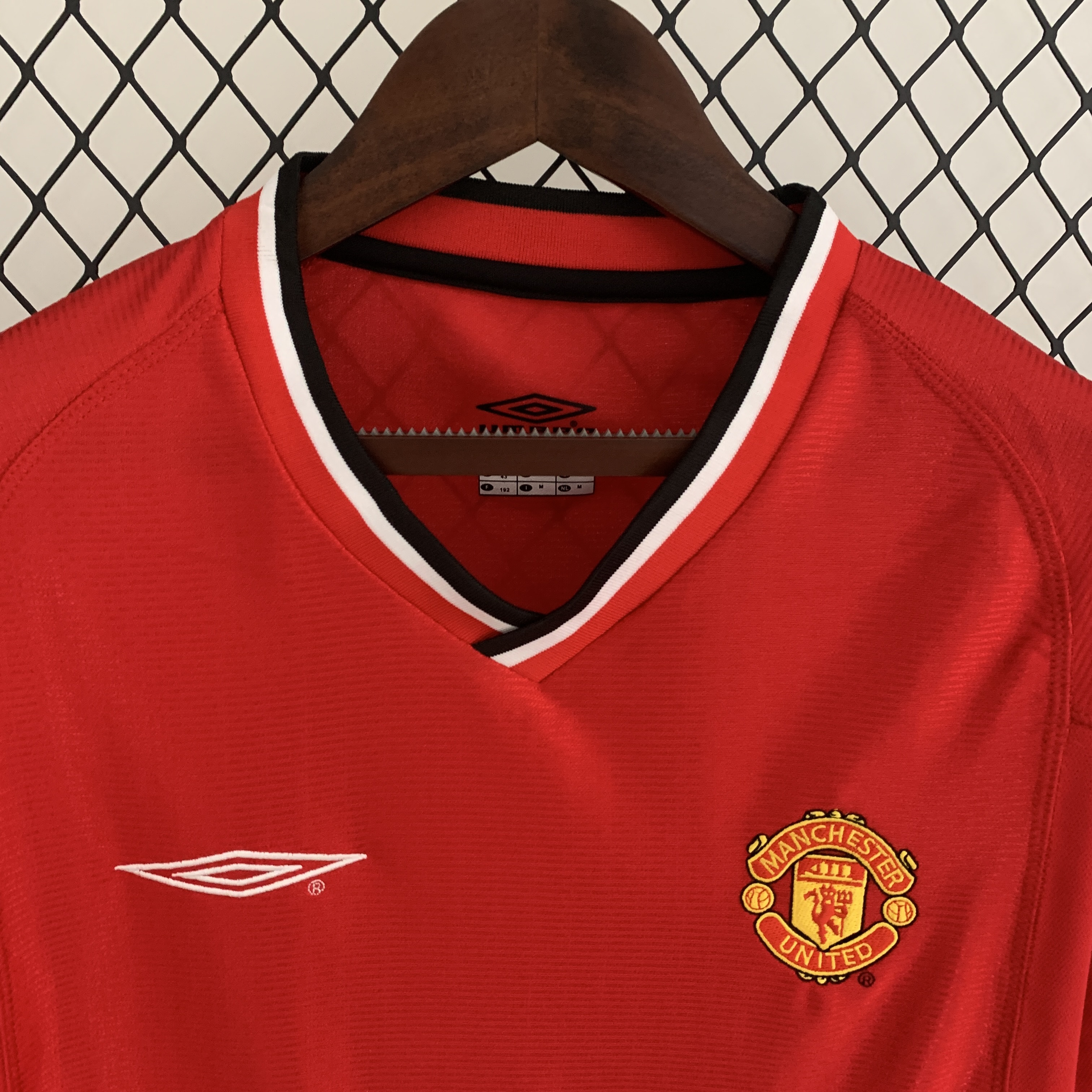 00-01 Manchester United Home Retro Jersey/00-01 曼联主场