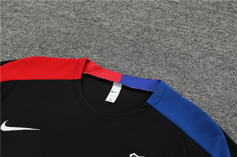 24-25 Barcelona Short Sleeve Training Suit/24-25短袖训练服巴萨黑色