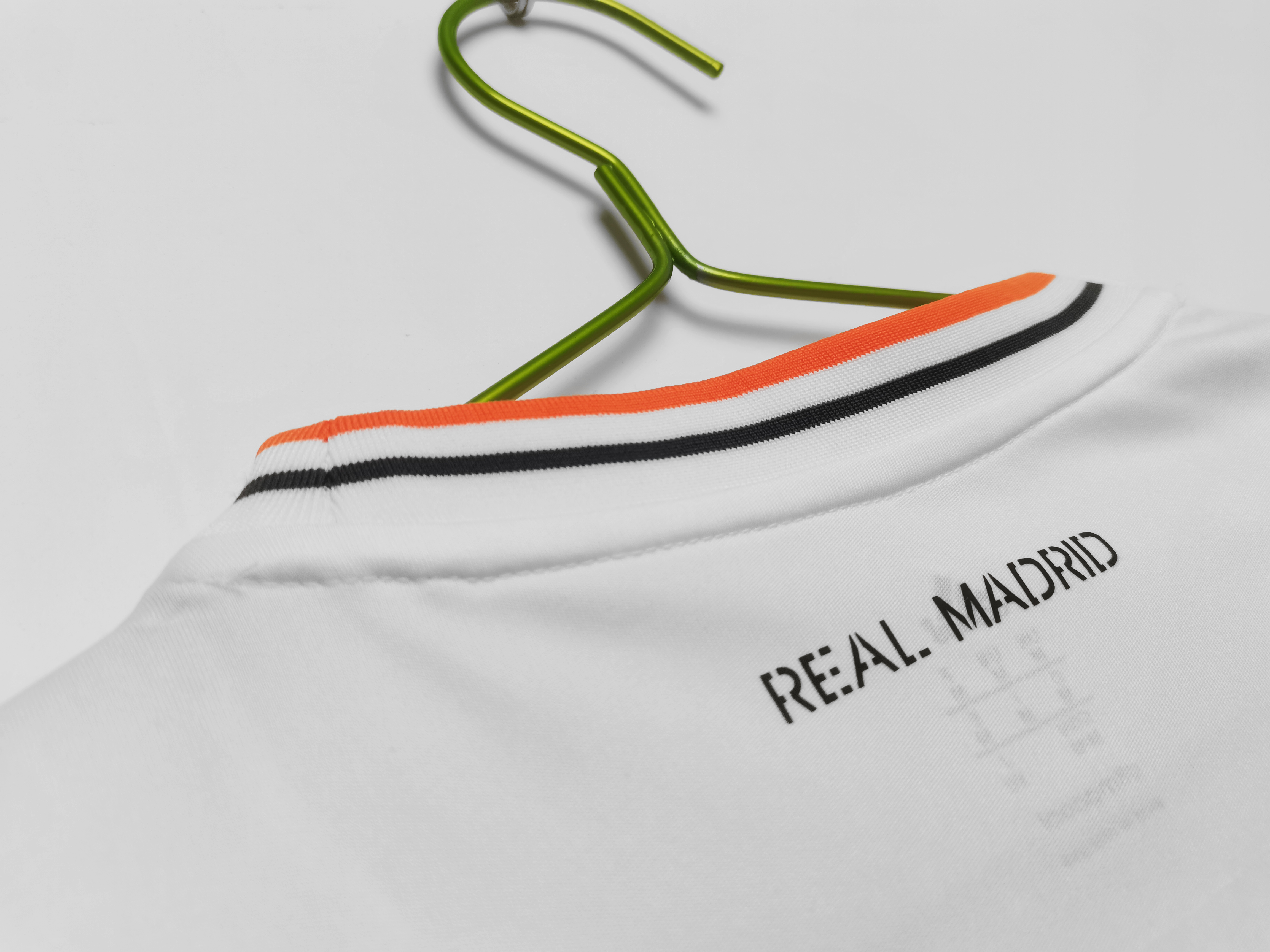 2013-14 Real Madrid Home Retro Jersey/13-14皇马主场