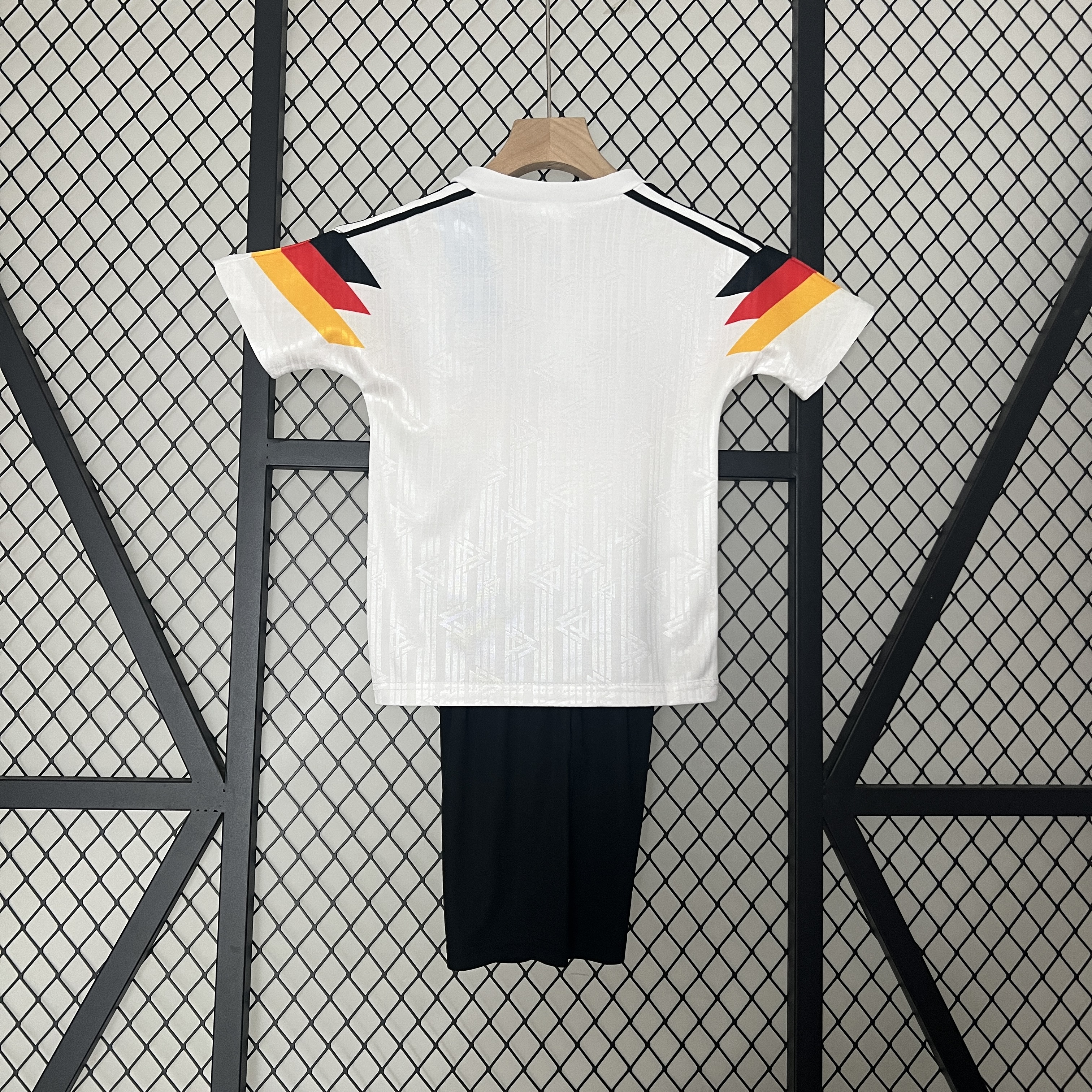 Retro 1990 Germany Home Kids Kit/1990德国主场童装