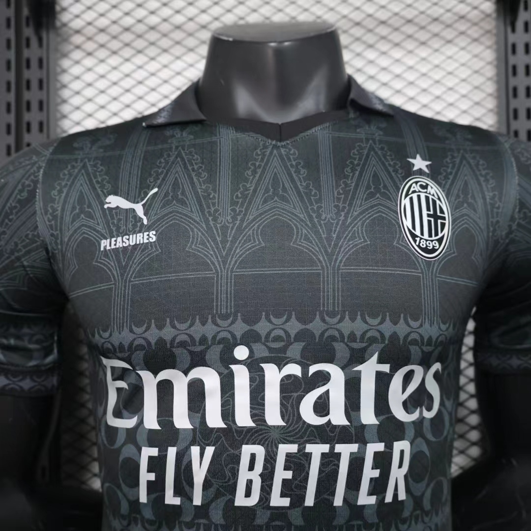24-25 AC Milan Special Player Jersey/24-25AC联名款特别黑色球员版