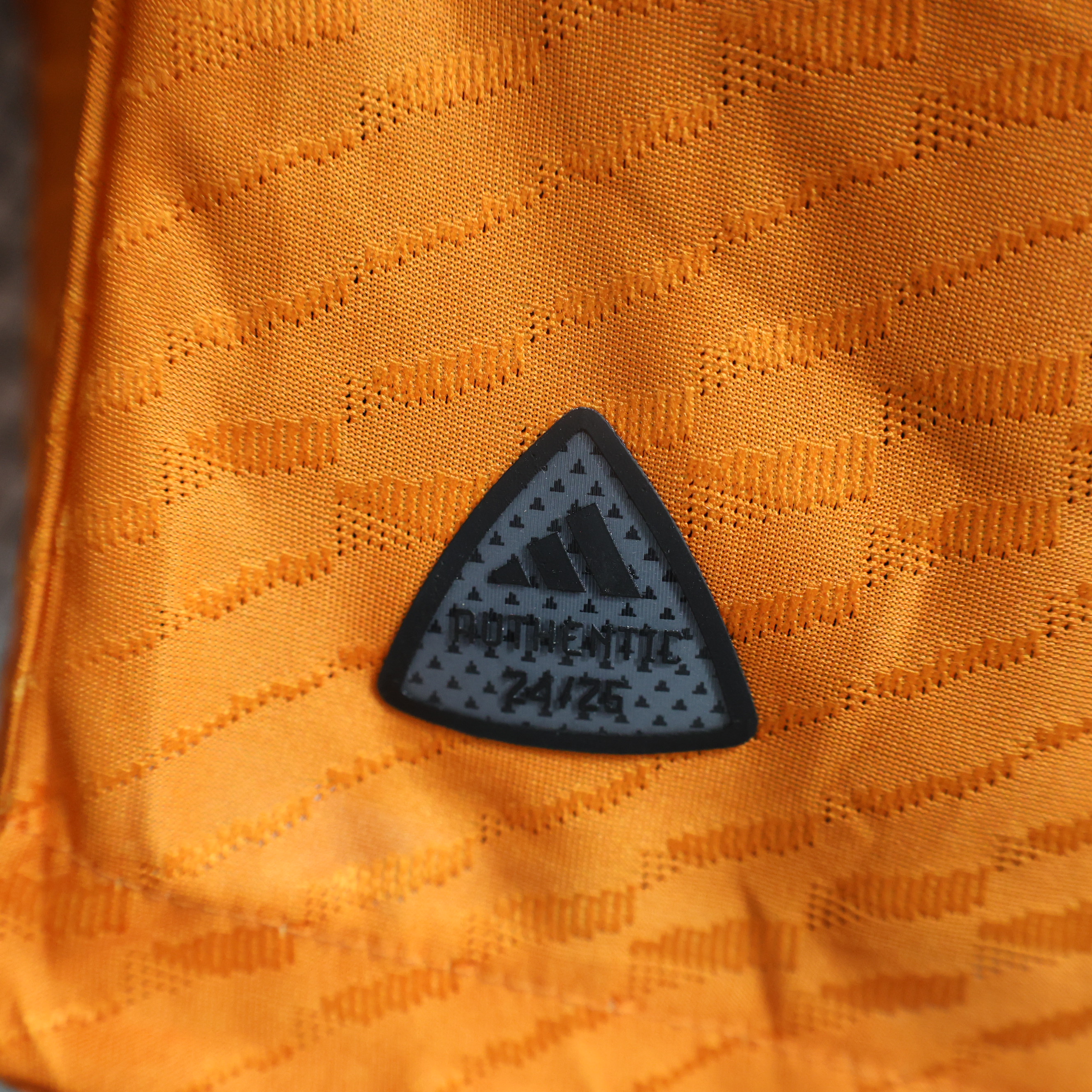 24-25 Real Madrid Y3 Orange Player Jersey/24-25 皇马橙色Y3球员版