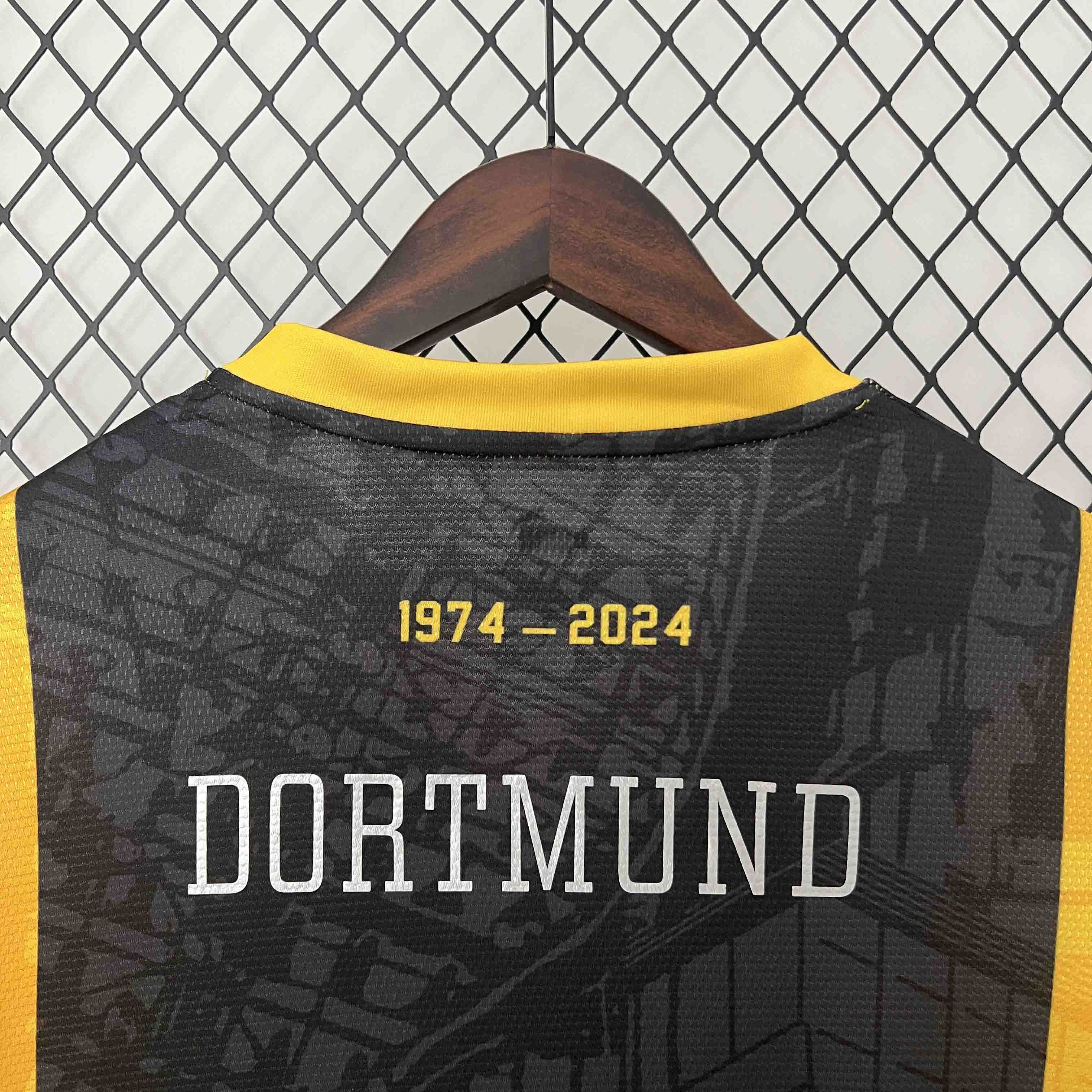 24-25 Borussia Dortmund Speical Fans Jersey/ 24-25 多特蒙德黑色特别版球迷