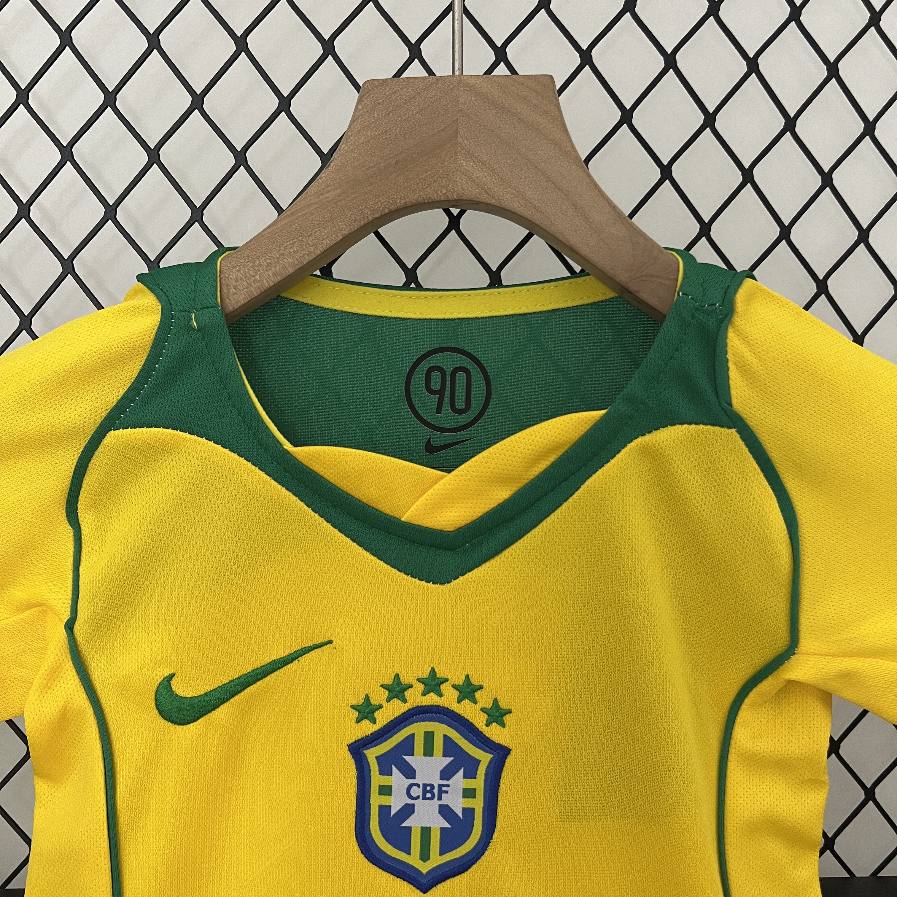 Retro 2004 Brazil Home Kids Kit/ 2004 巴西主场童装