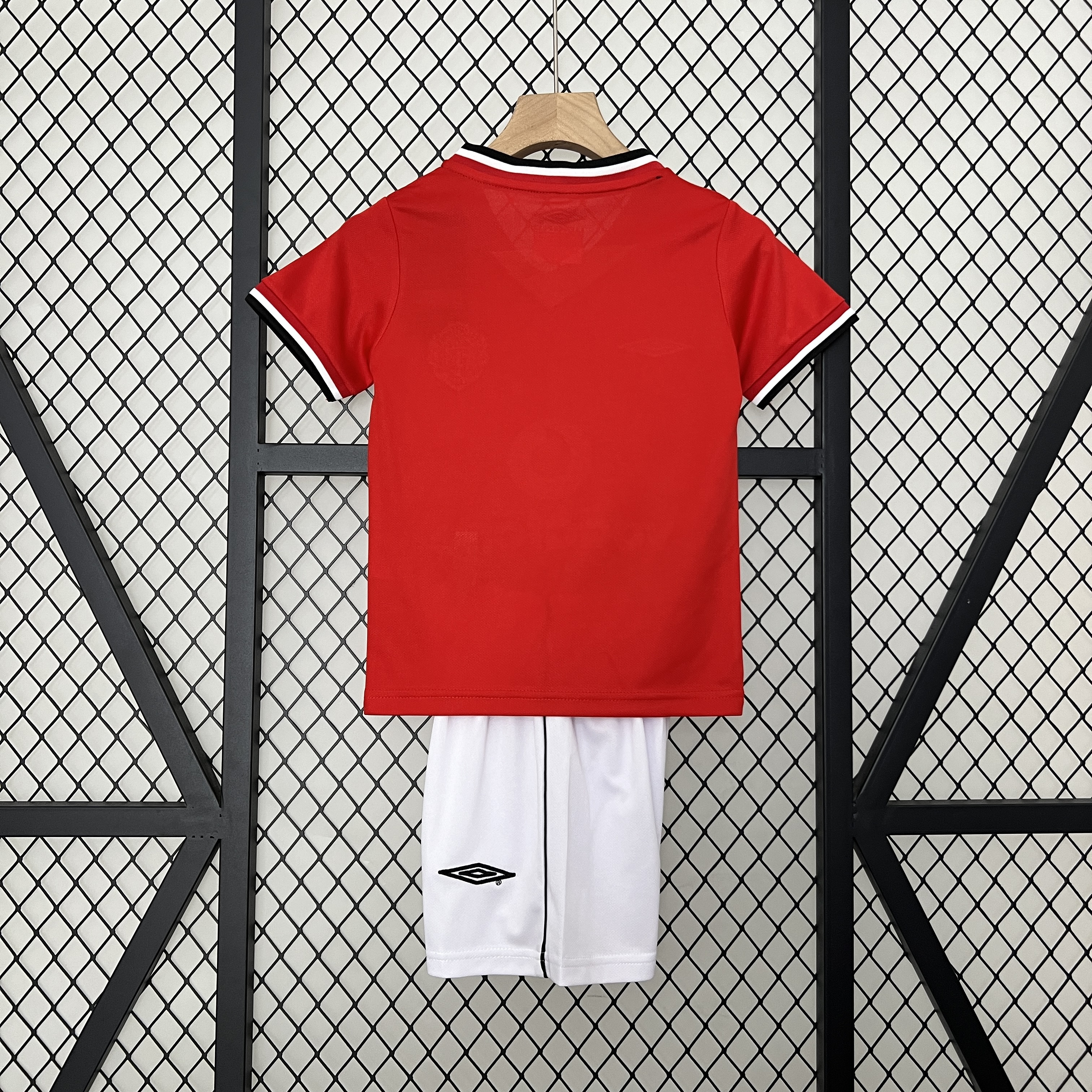 Retro 00-01 Manchester United Home Kids Kit/ 00-01曼联主场童装