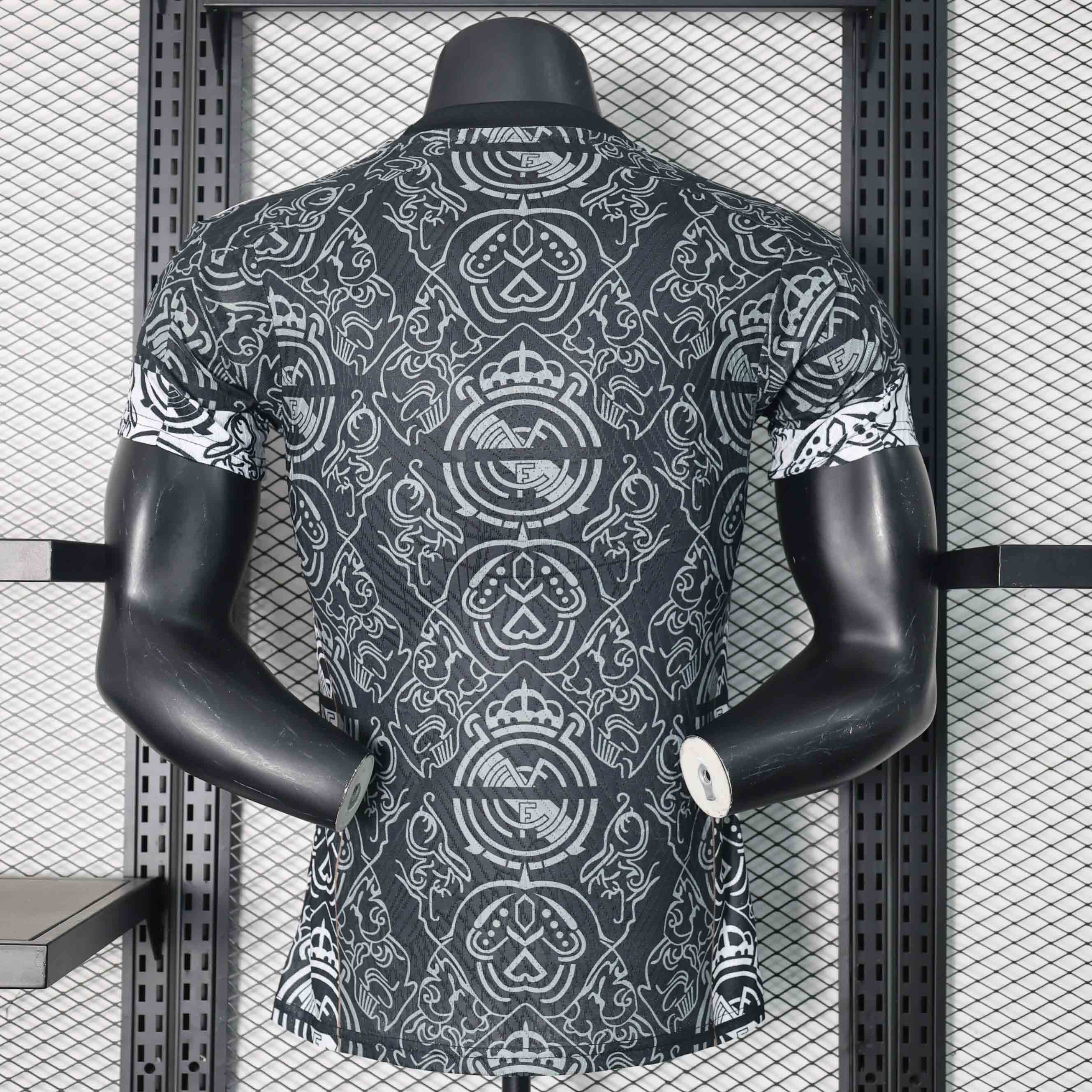 24-25 Real Madrid Black Special Player Jersey/ 24-25 皇马黑色特别球员版
