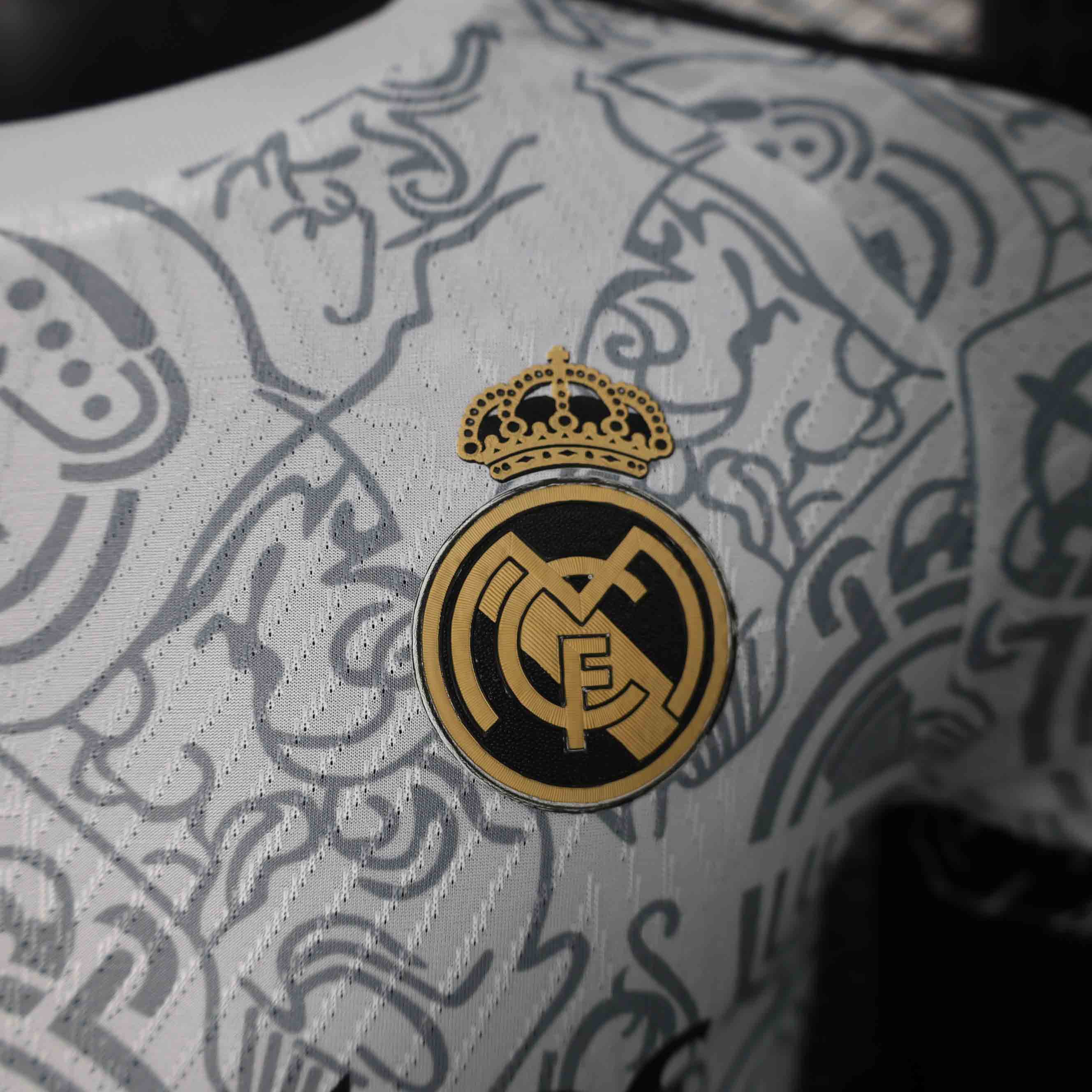 24-25 Real Madrid White Special Player Jersey/ 24-25 皇马白色特别球员版